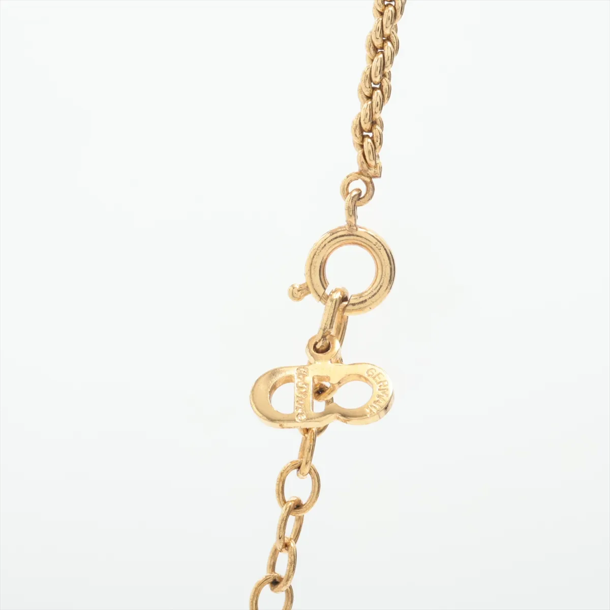 logo necklace, GP x rhinestone, gold, dents, — view 3