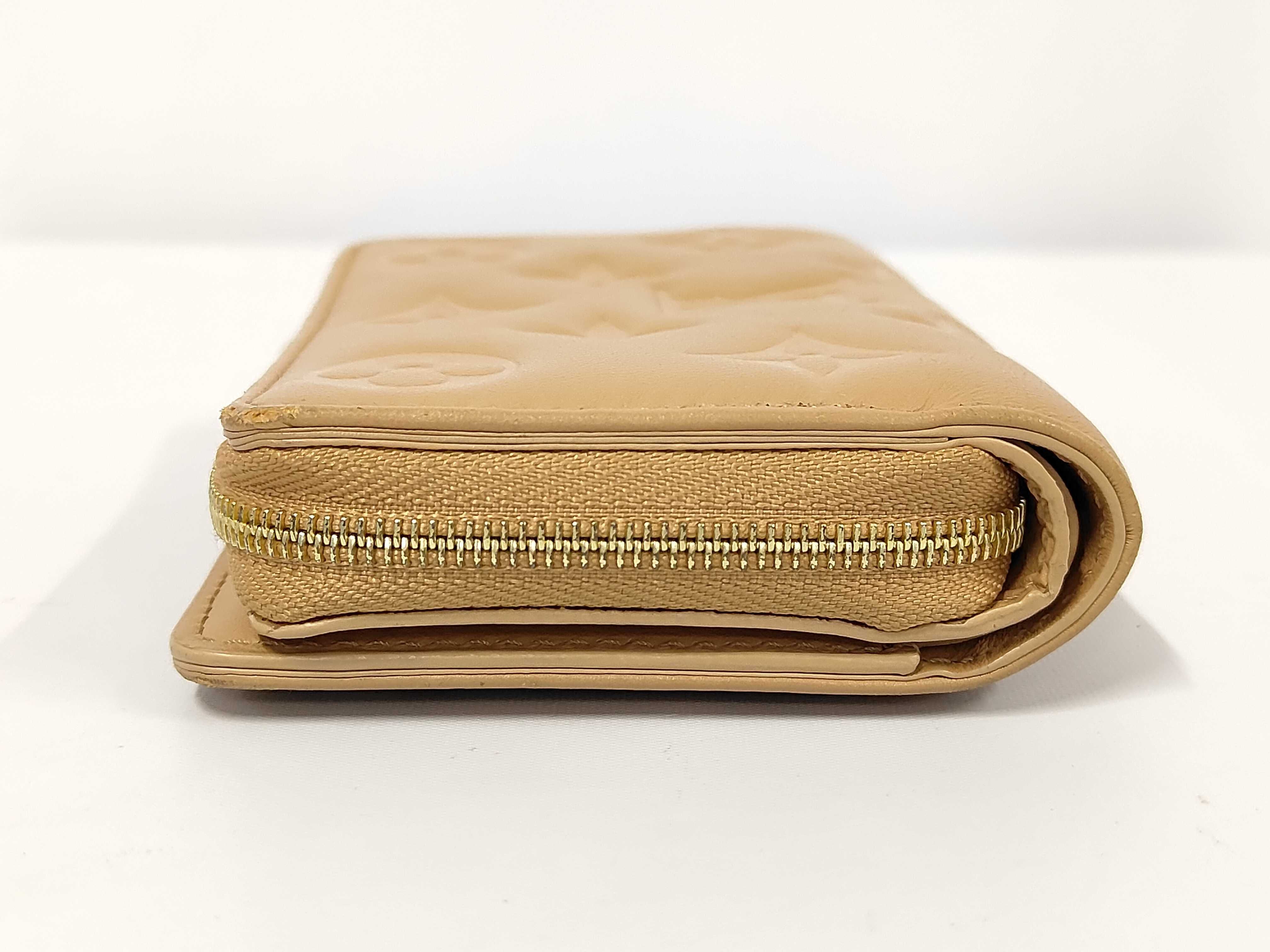 Monogram Embossed Portefeuille Lou Camel M81673 RFID Wallet — view 5