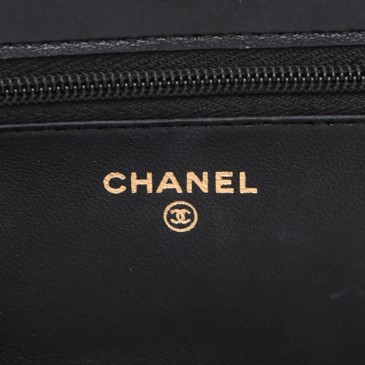 Matelassé Lambskin Chain Wallet, Top Handle, Black, Gold Hardware, J88AHP82, Random Plate — view 13