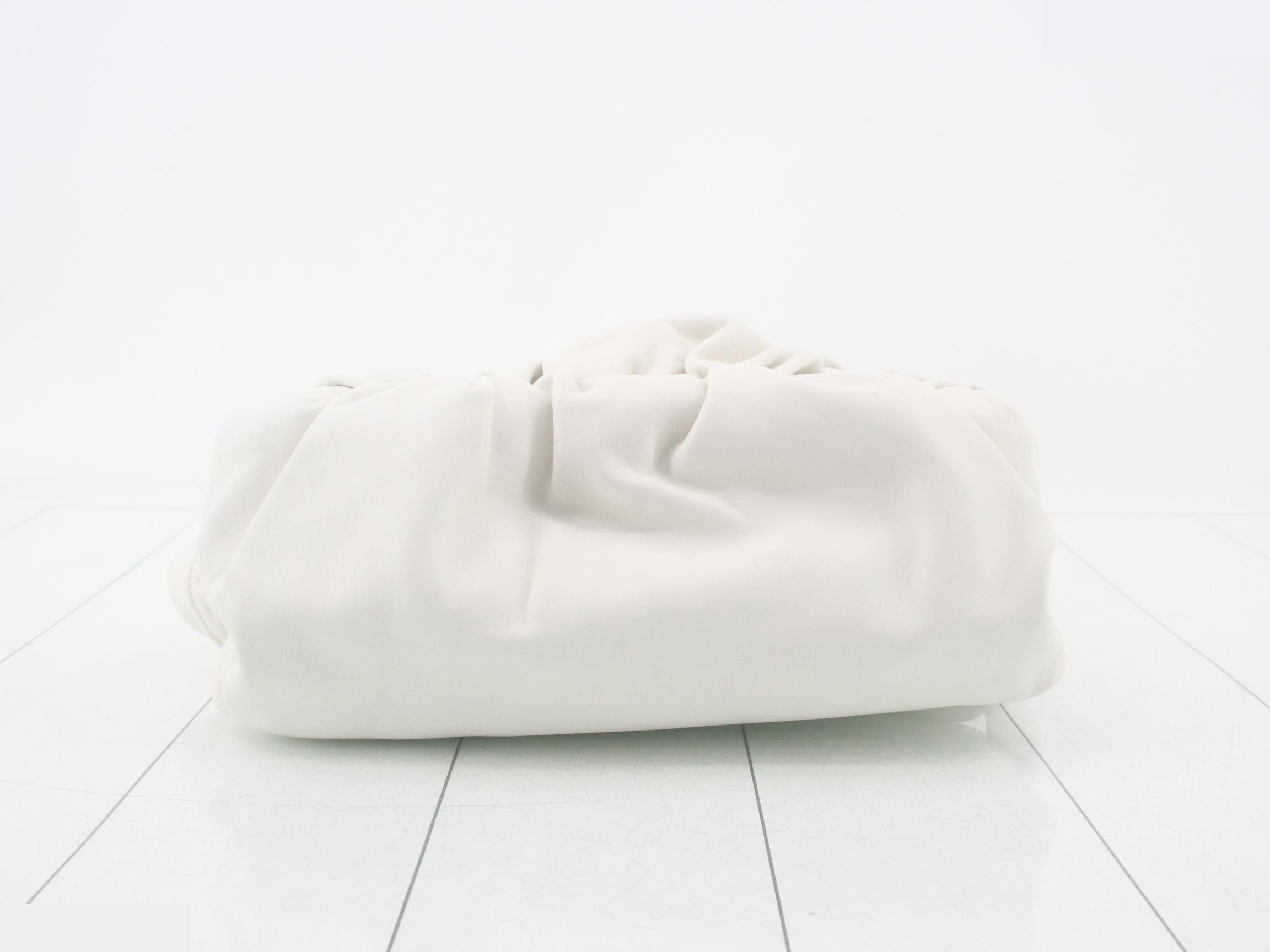 Body bag — view 2