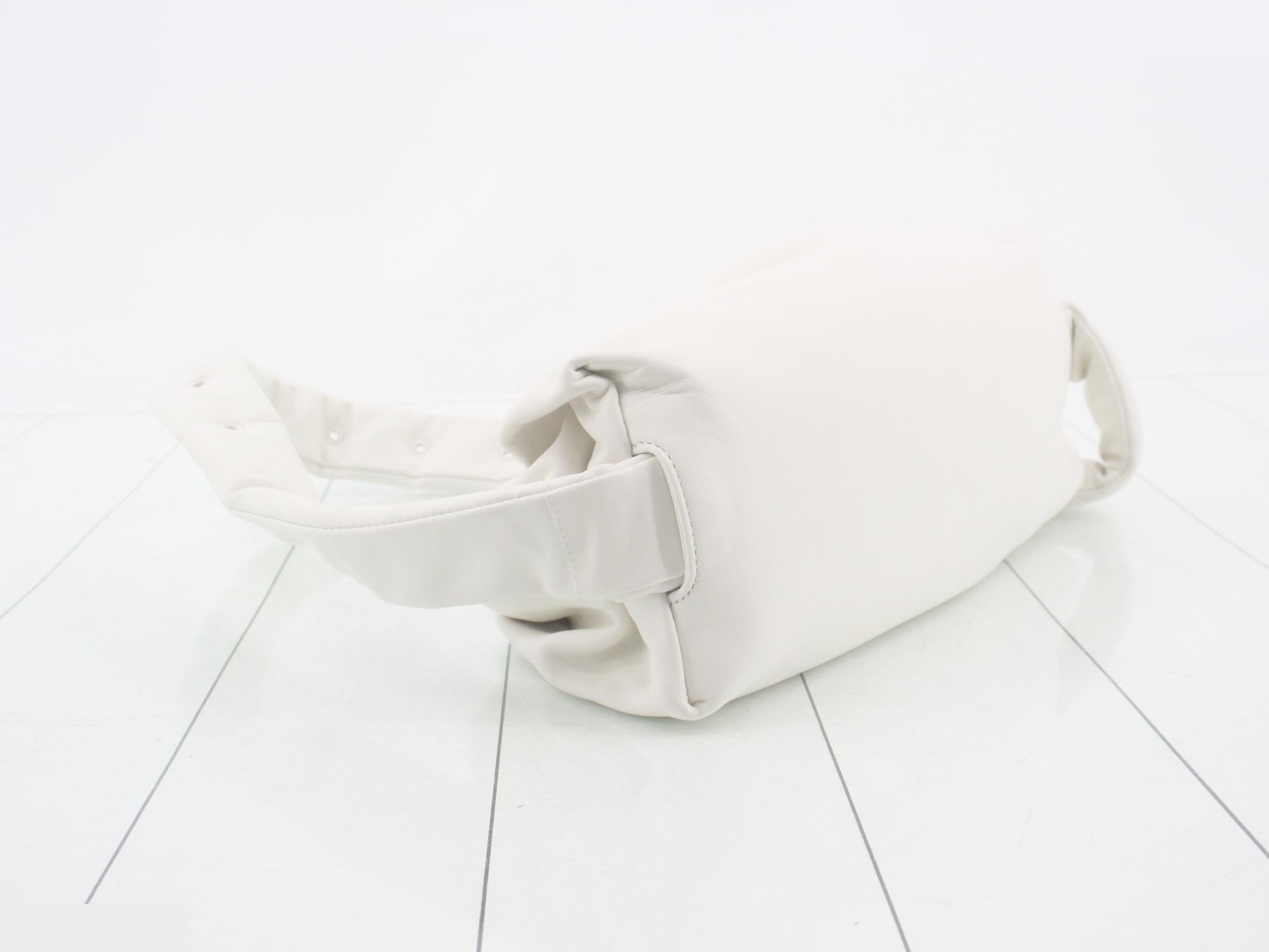 Body bag — view 5