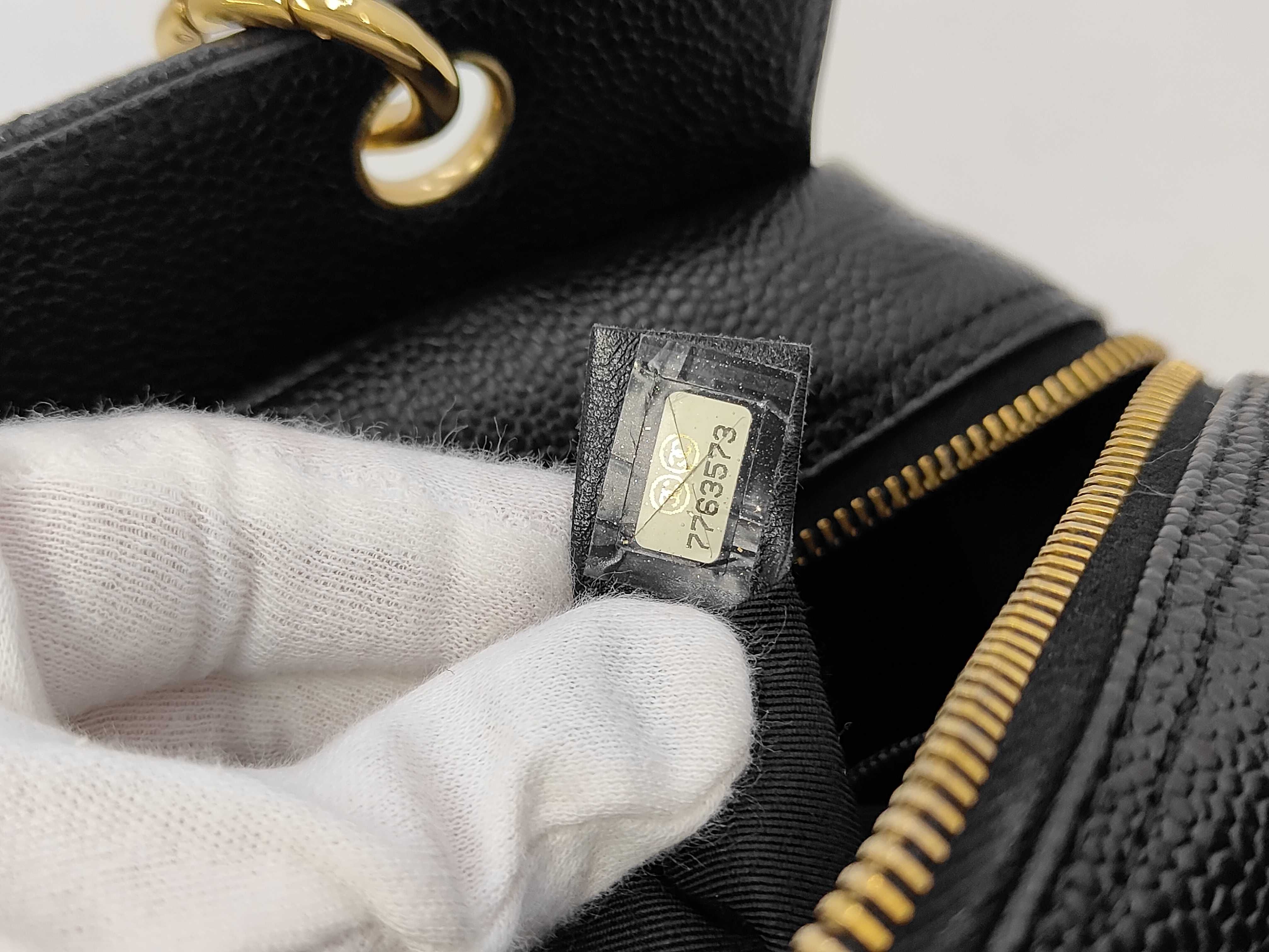 Caviar Skin Chain Tote Bag Shoulder Bag — view 11