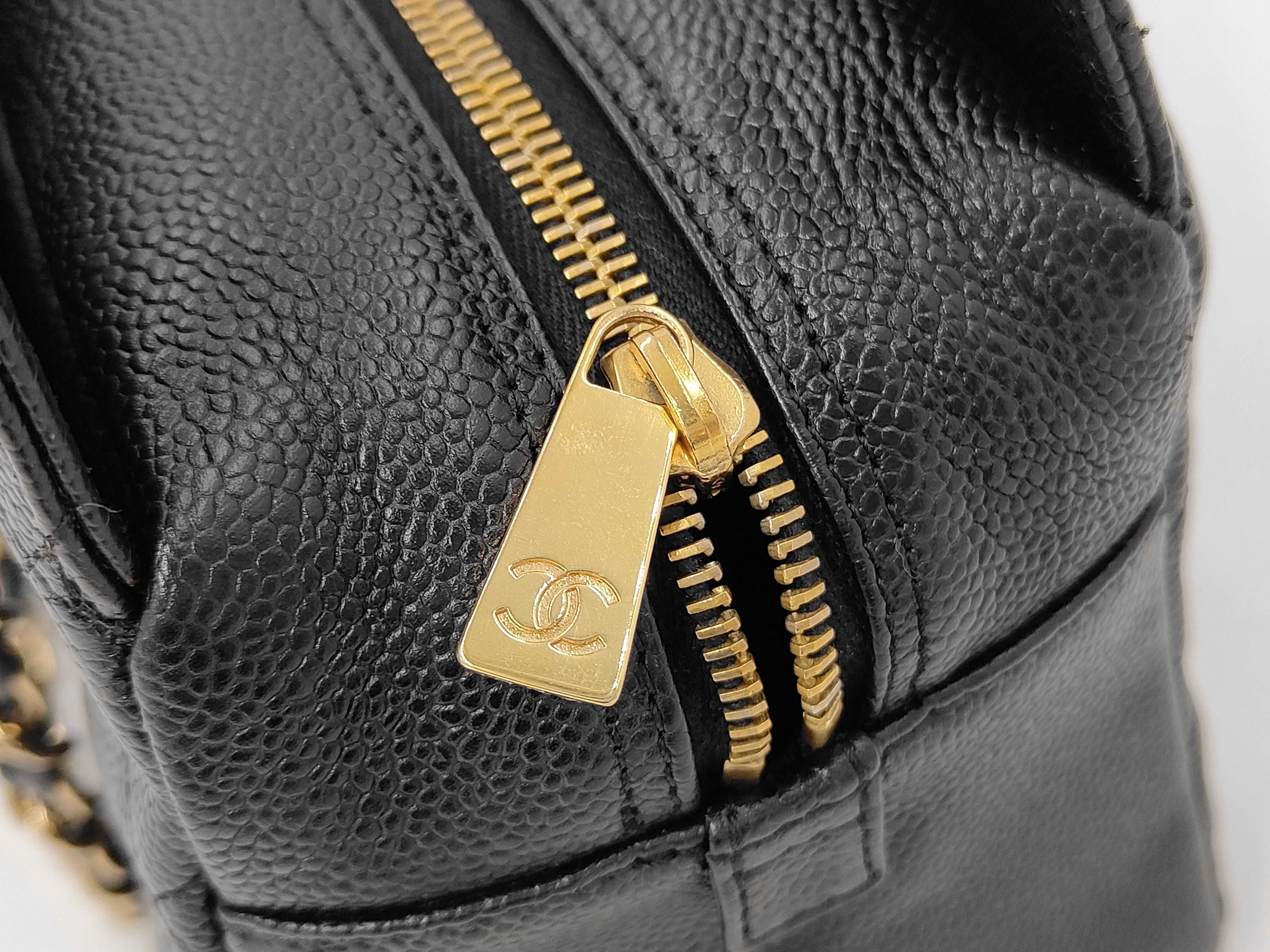 Caviar Skin Chain Tote Bag Shoulder Bag — view 8