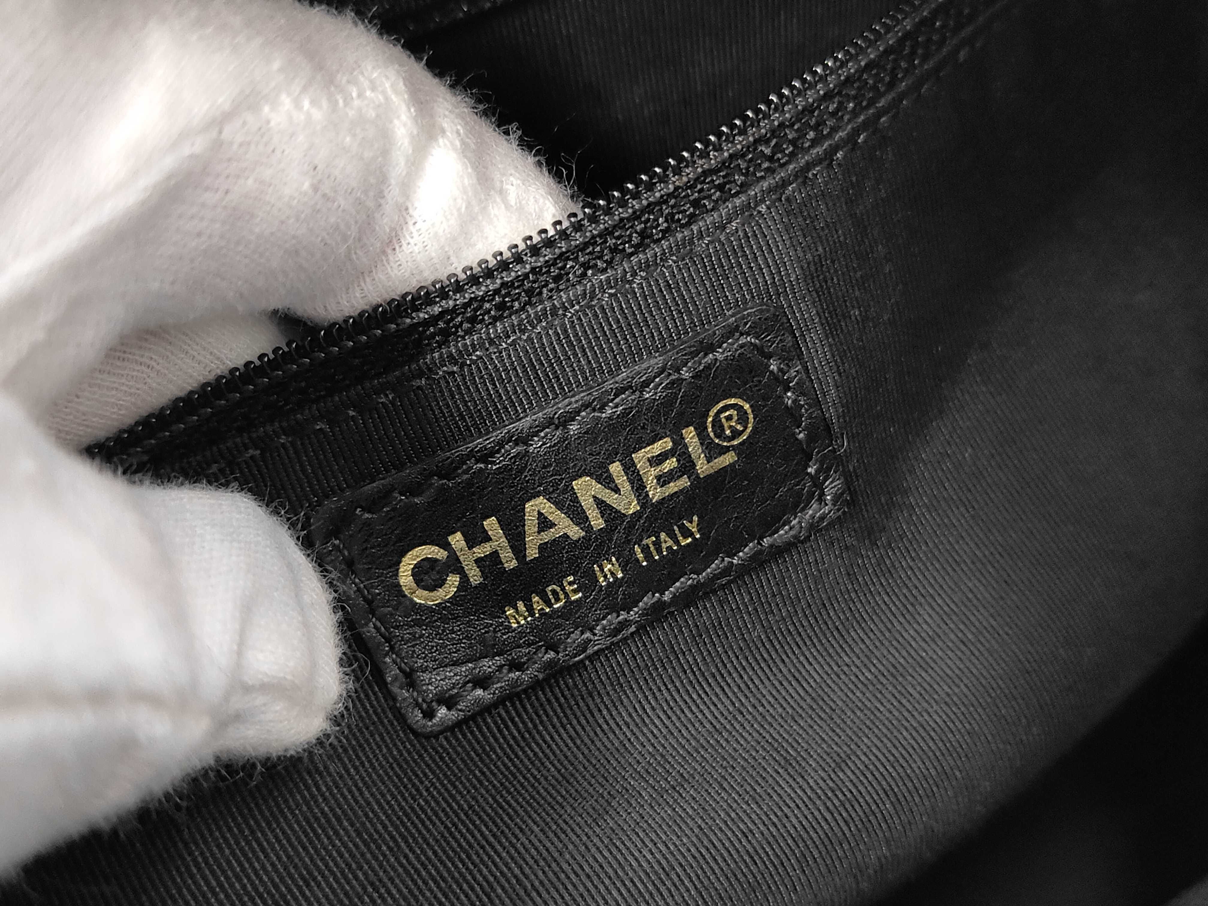 Caviar Skin Chain Tote Bag Shoulder Bag — view 10