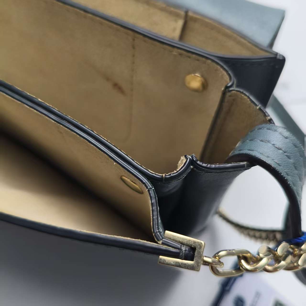 【*Shipped from: China*】Chloe Faye Leather Shoulder Bag — view 14