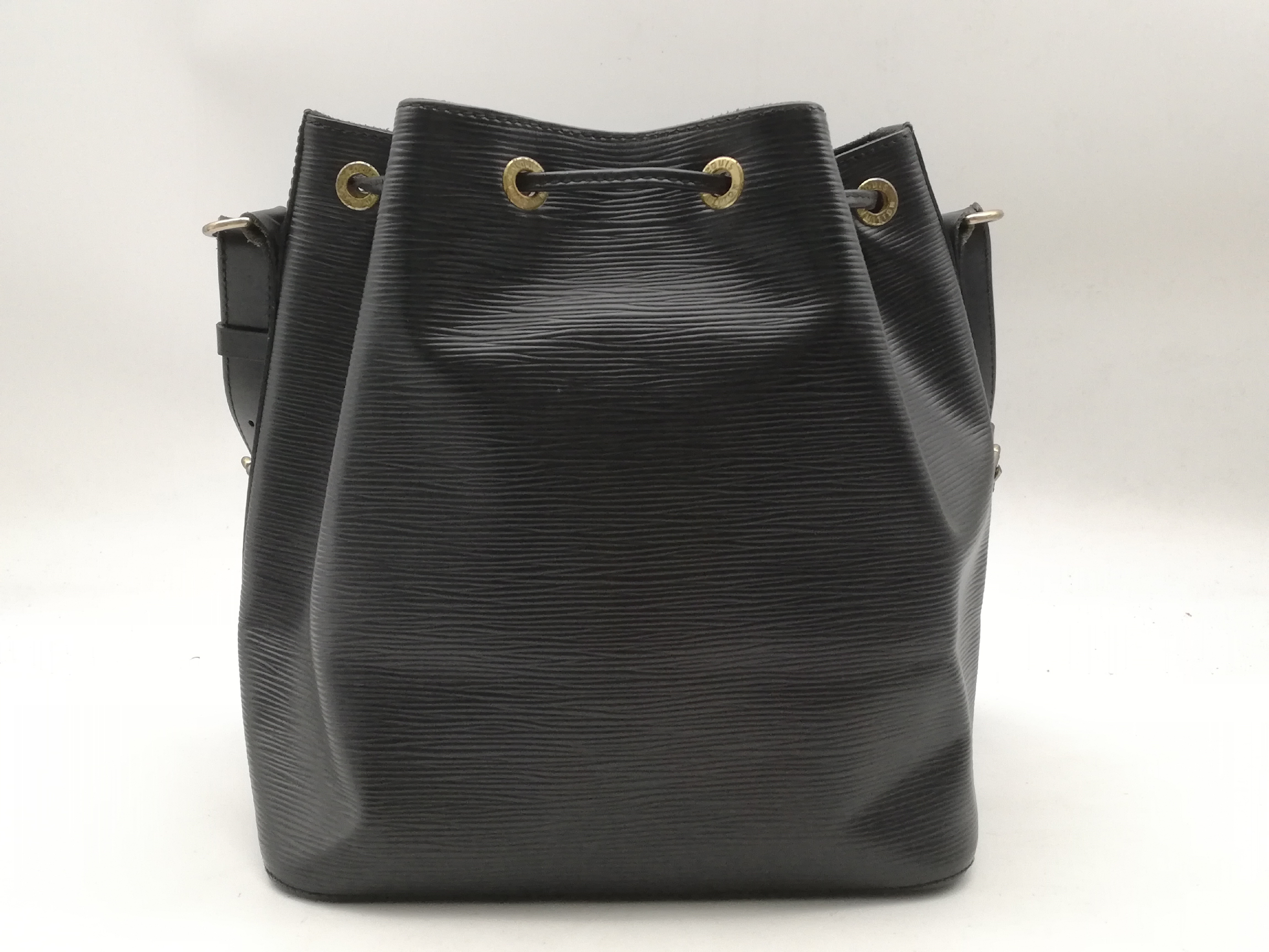 Epi Petit Noé M59012 Noir Shoulder Bag — view 2