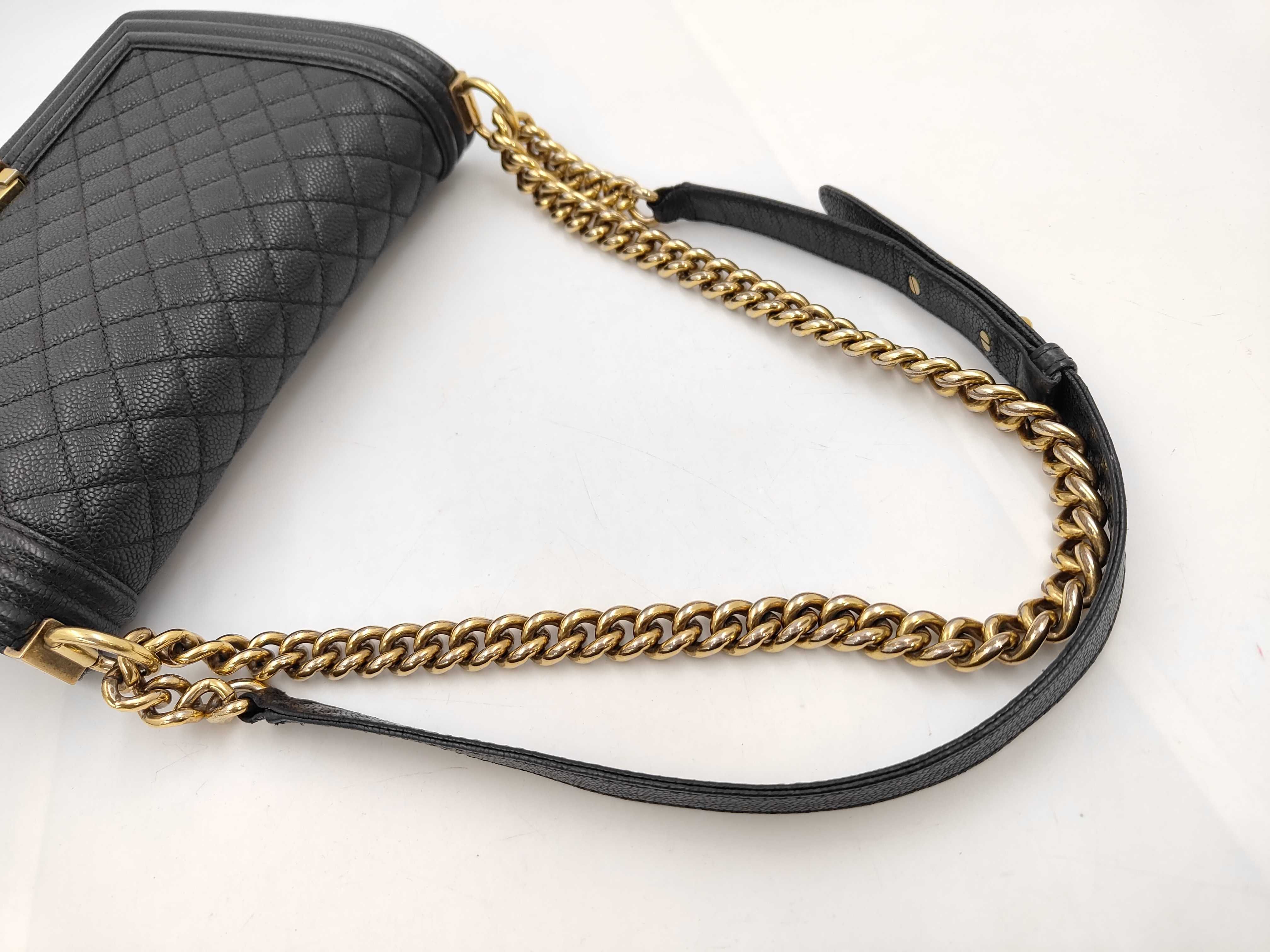 Caviar Skin Boy Chanel Chain Shoulder Bag 25 Shoulder Bag — view 3