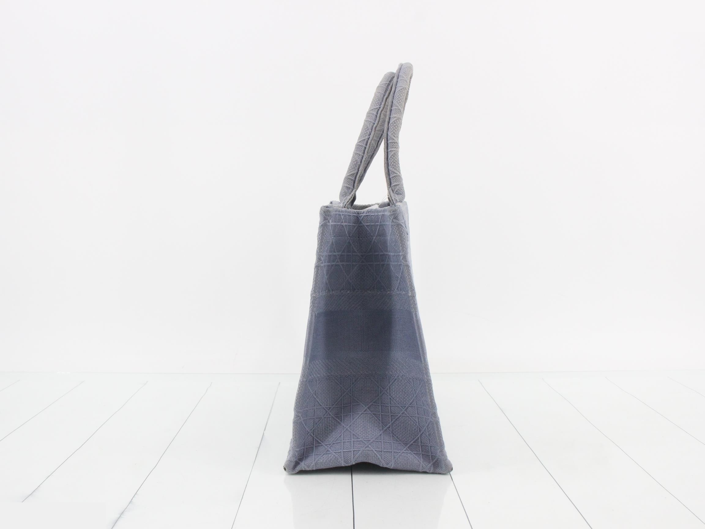 Book tote medium tote bag — view 4