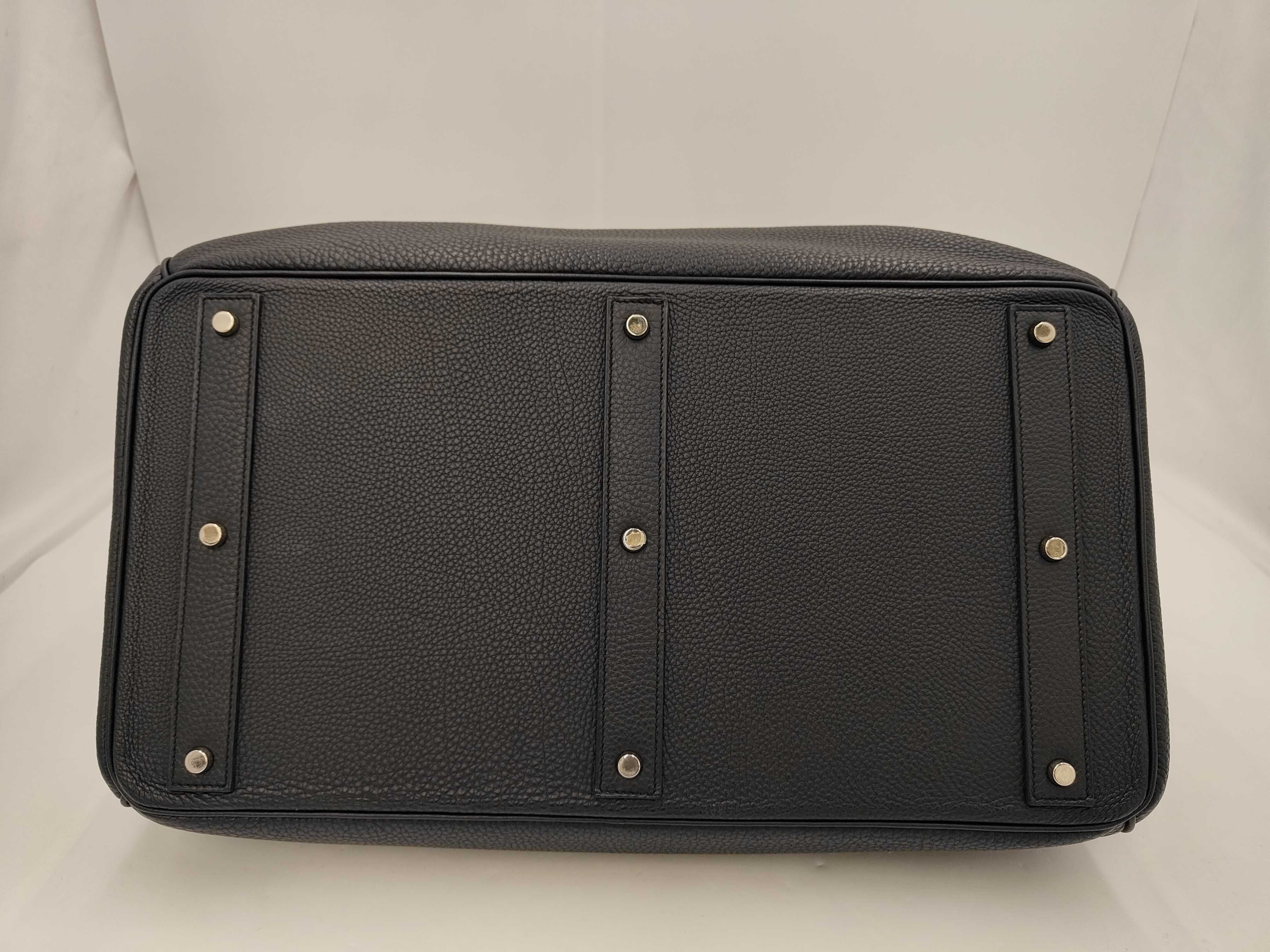 Togo Haut à Courroies 50 Black O Stamp Boston Bag — view 6