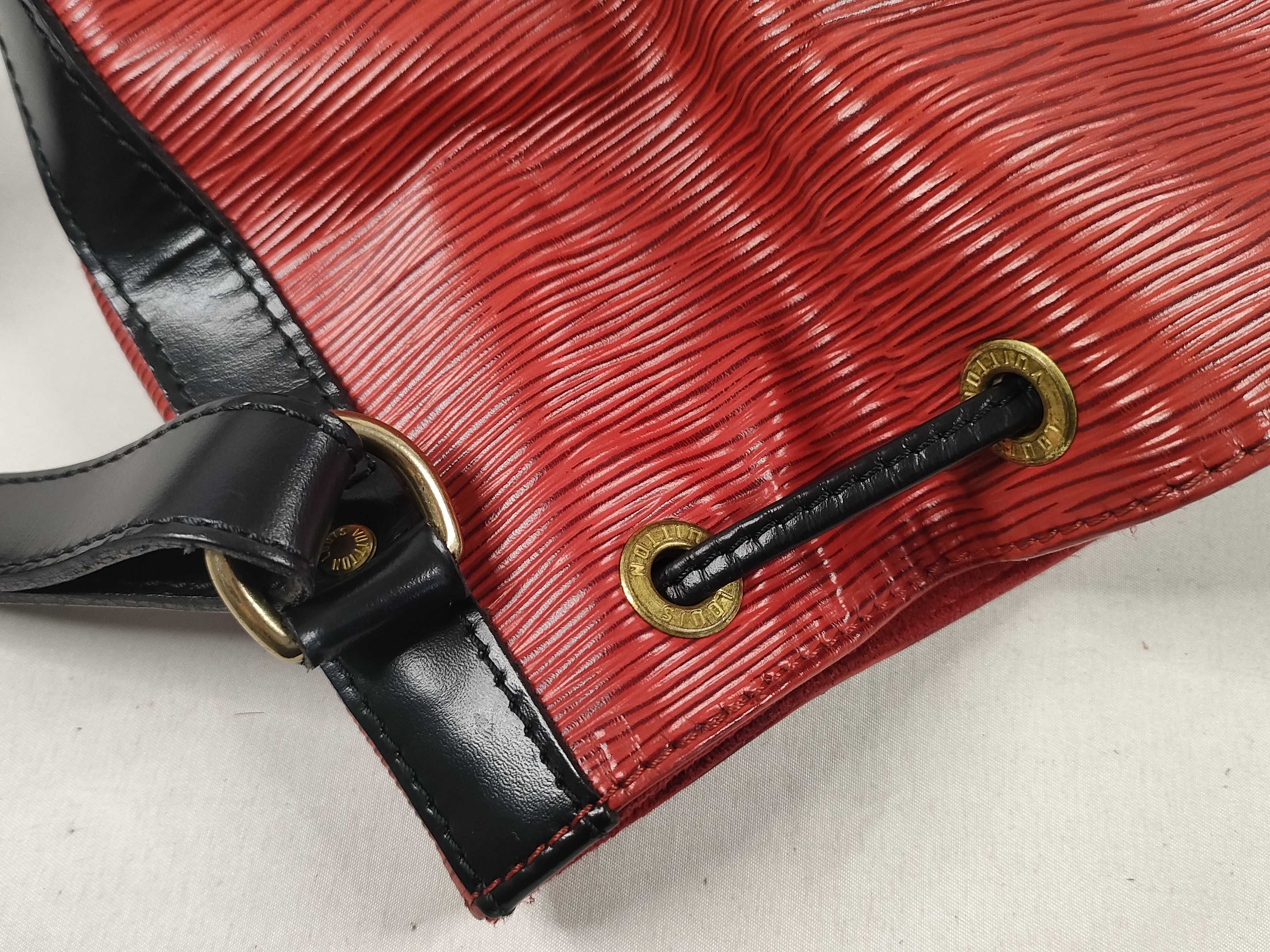 Epi Petit Noé M44172 AR0994 Red Shoulder Bag — view 11