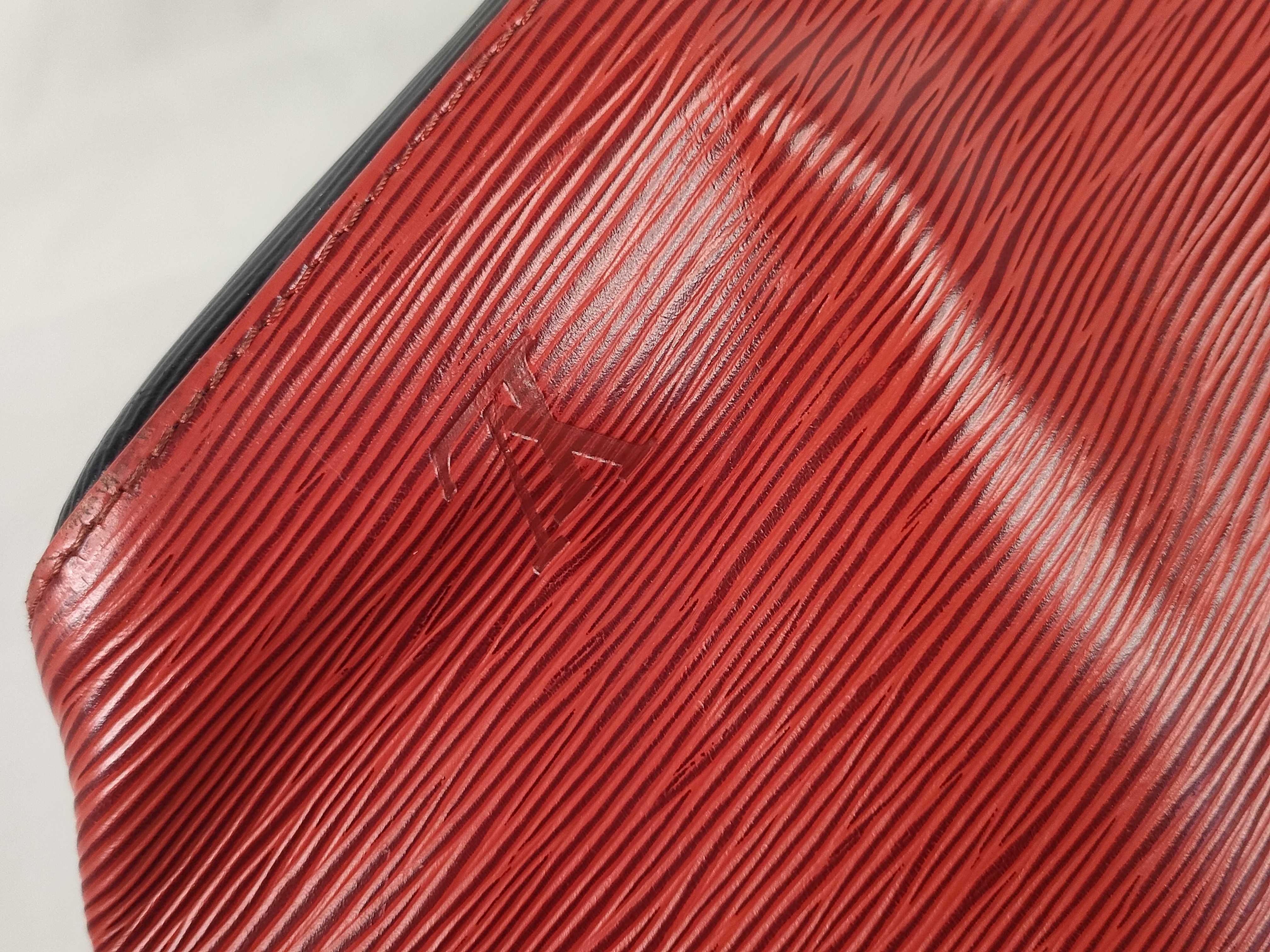 Epi Petit Noé M44172 AR0994 Red Shoulder Bag — view 13