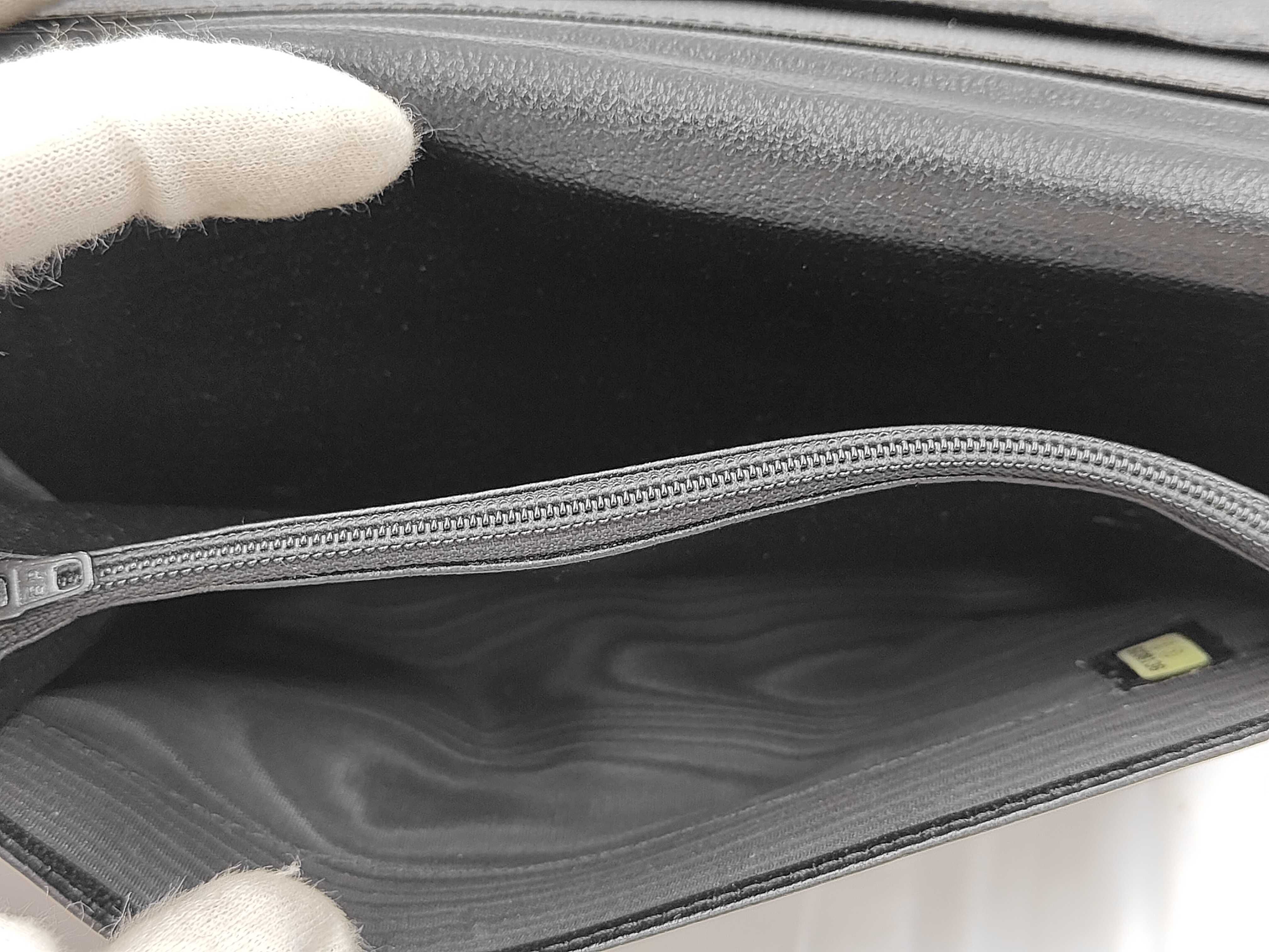 Coco Chanel Bi-fold Long Wallet 6238136 Wallet — view 5