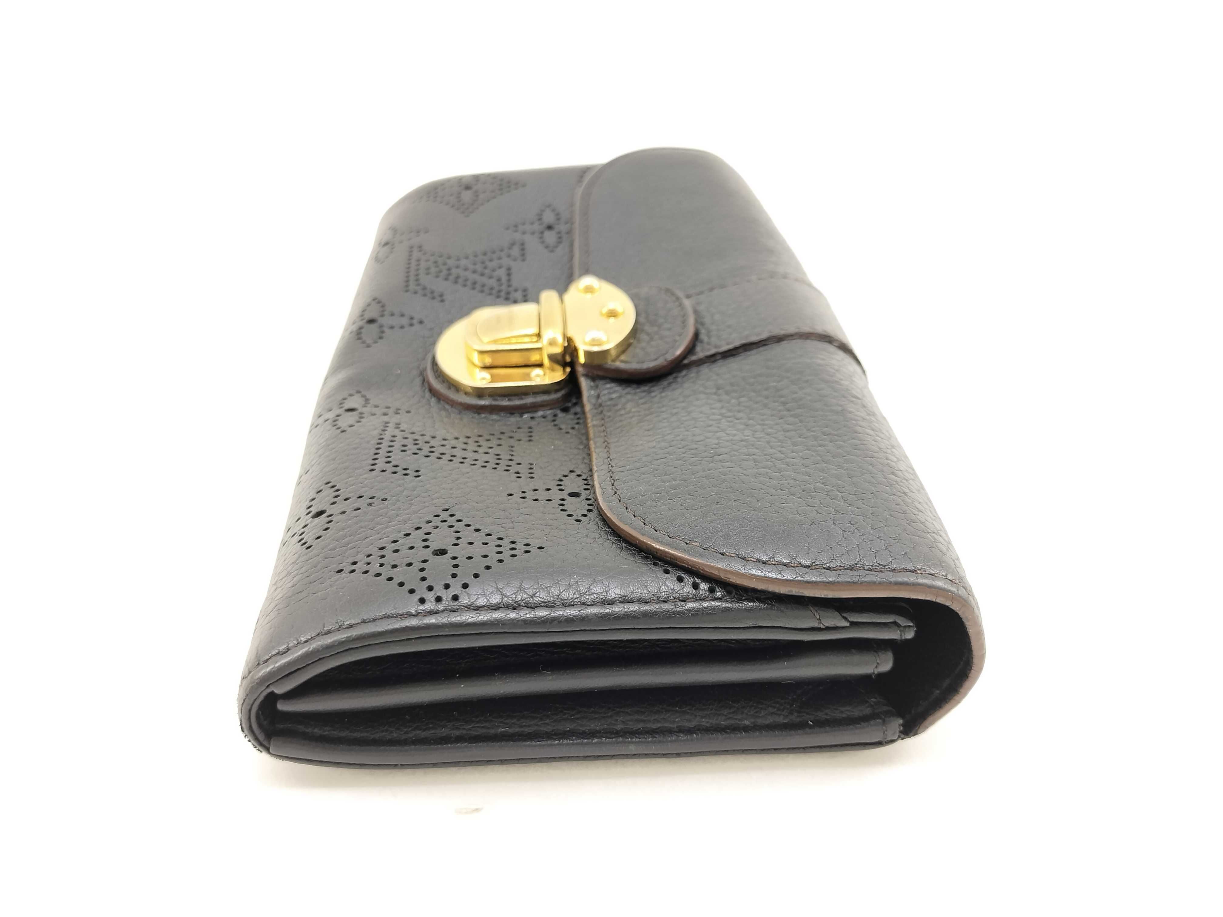 Mahina Amelia Leather Bi-fold Long Wallet, Black, with Serial Number and Box. — view 3
