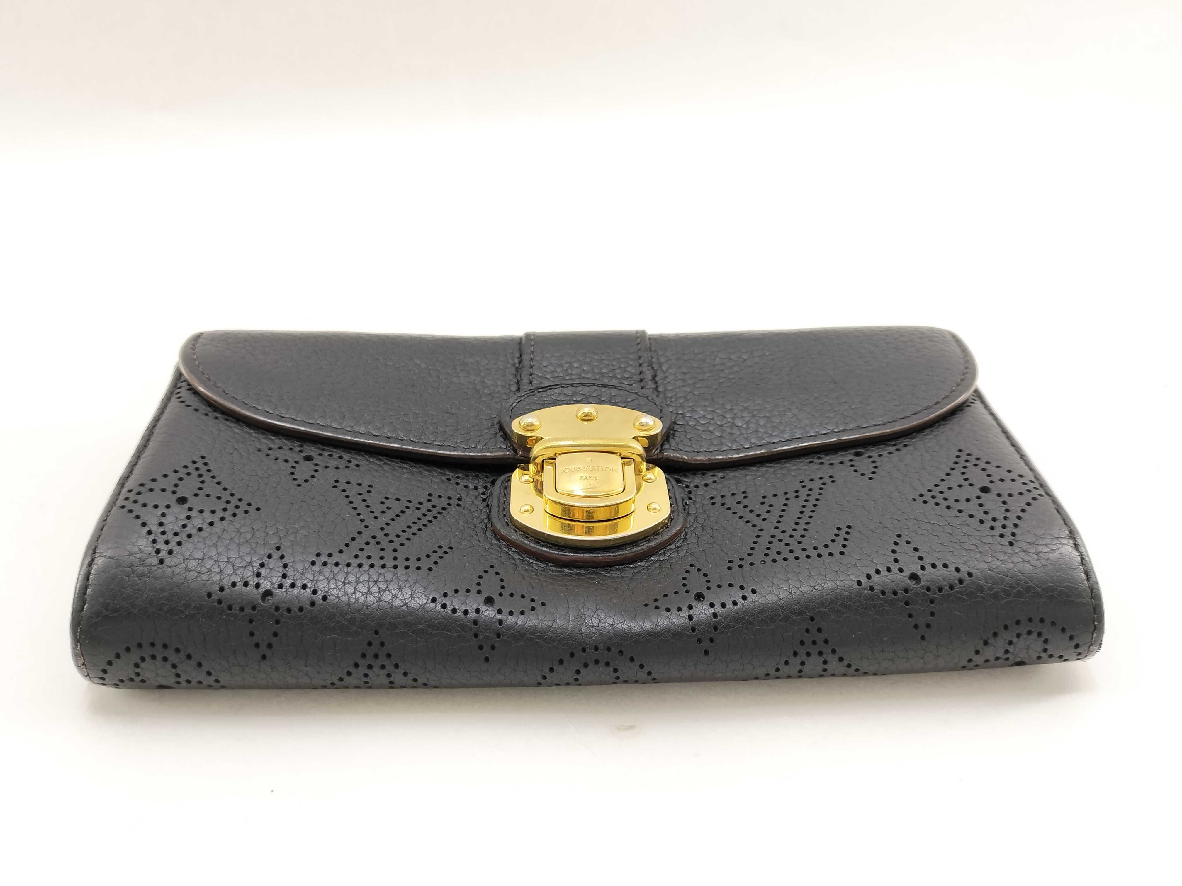 Mahina Amelia Leather Bi-fold Long Wallet, Black, with Serial Number and Box. — view 5