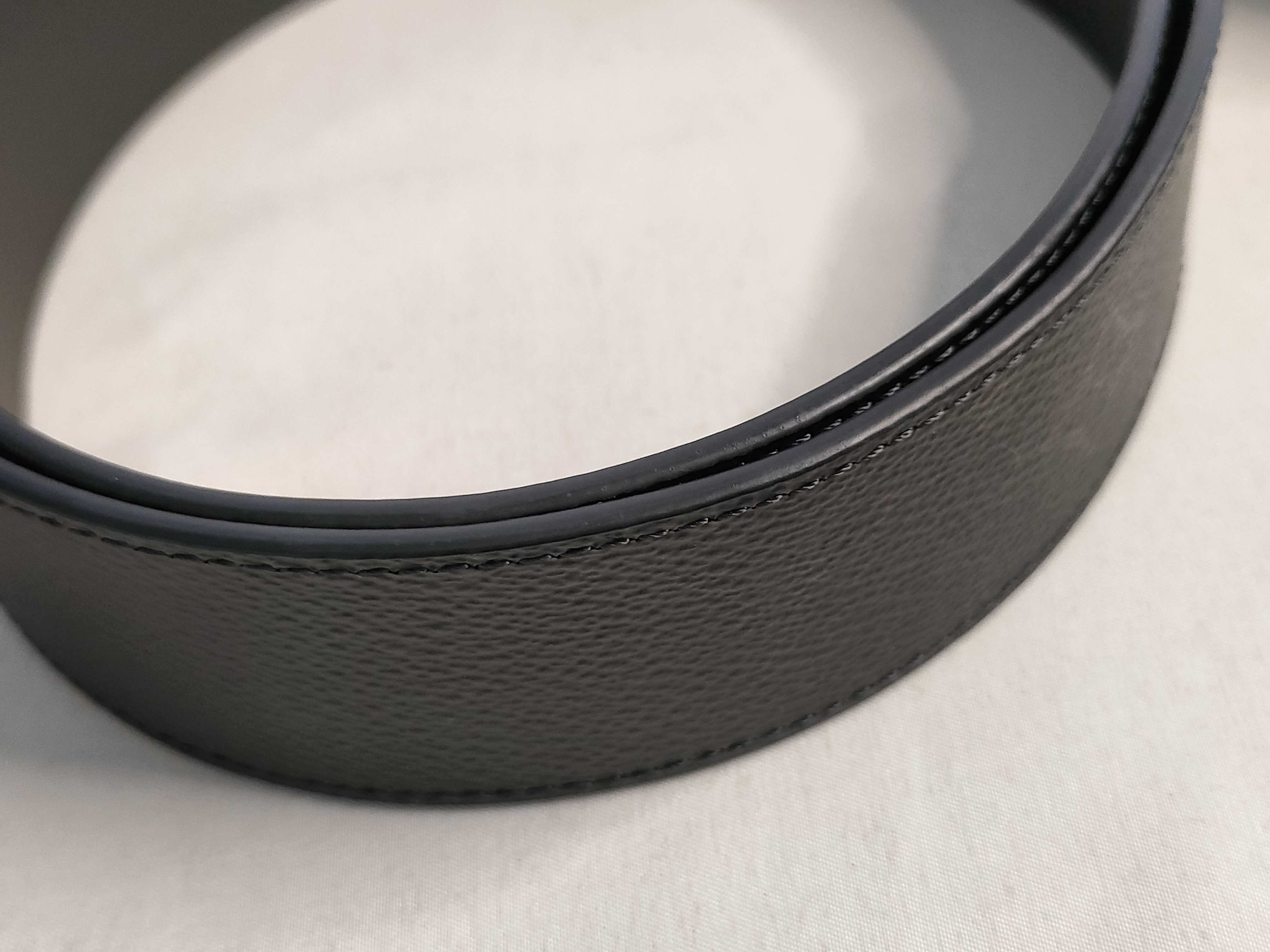 M4391JJ5205 LV Initials Reversible Belt — view 8