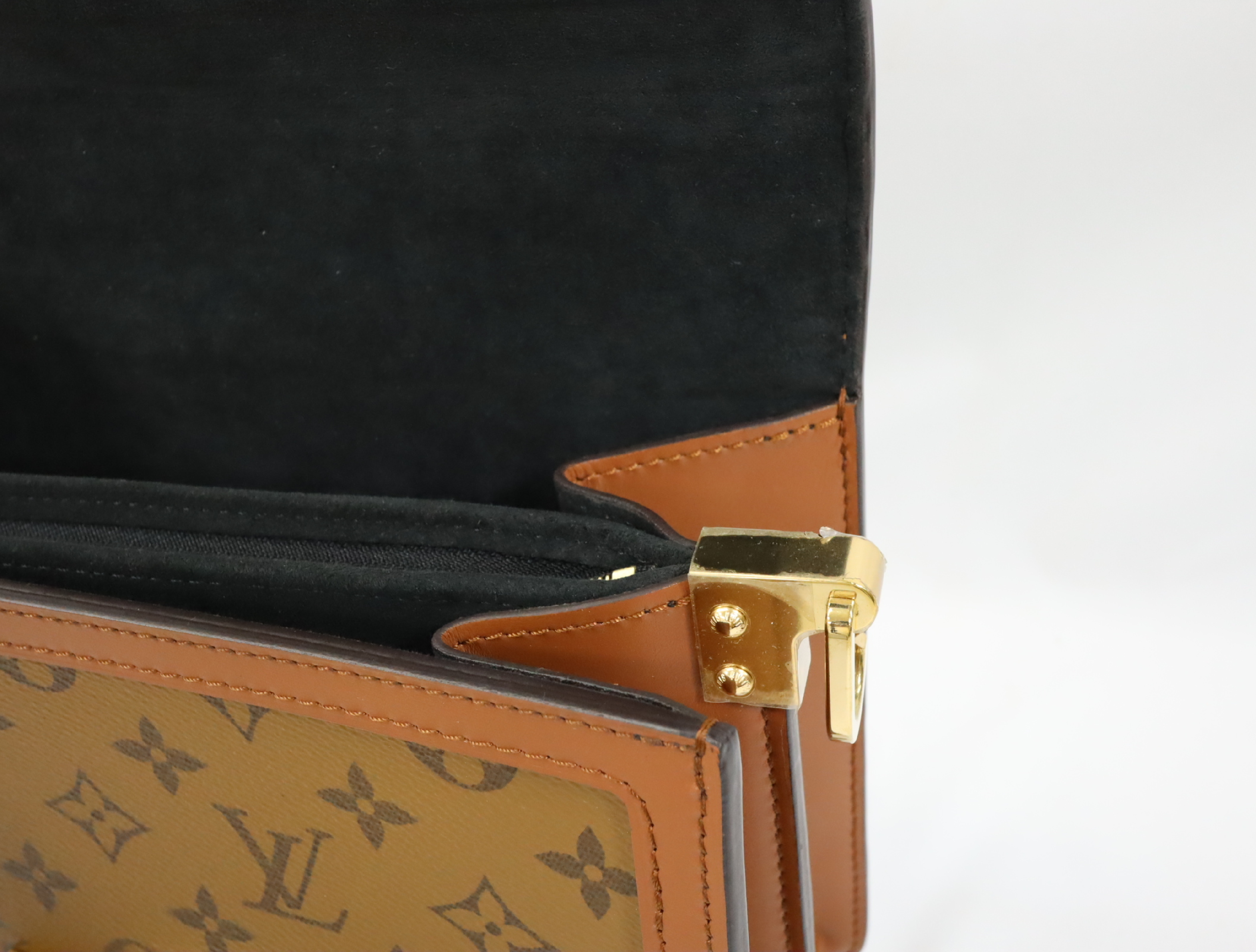 Monogram Reverse Dauphine MM M45958 Shoulder Bag (RFID detected) — view 15