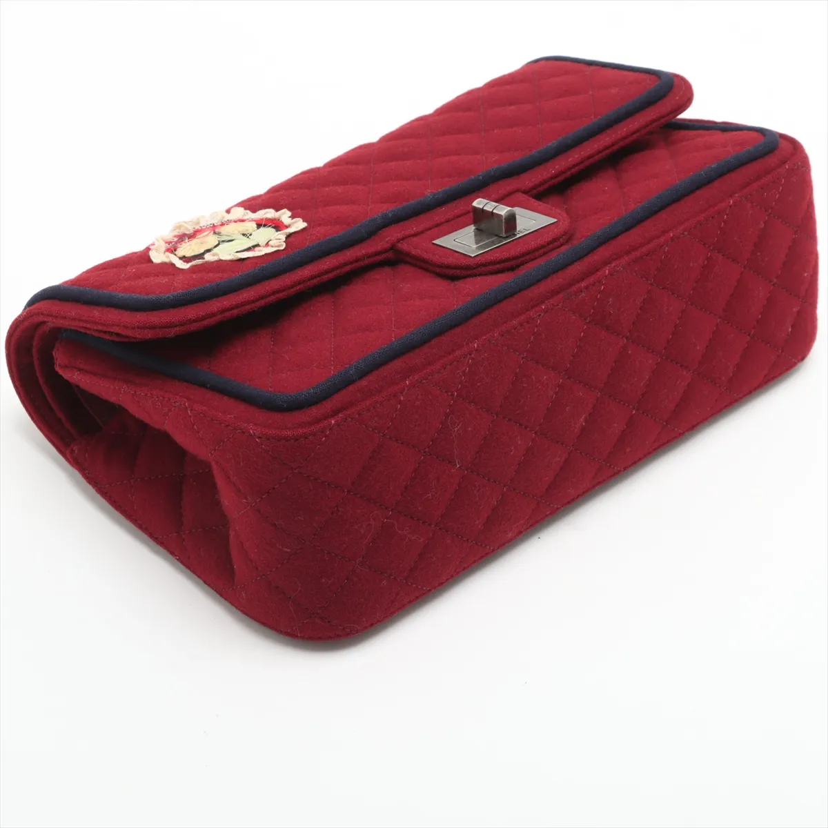2.55 Wool Double Flap Double Chain Bag Icon Red Gunmetal Metal Fittings 21022991 21st SAMPLE — view 4
