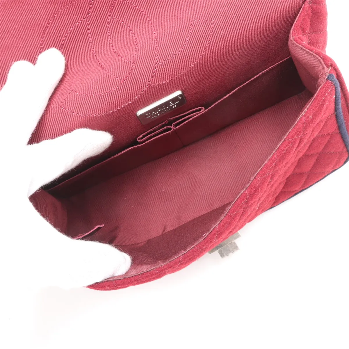 2.55 Wool Double Flap Double Chain Bag Icon Red Gunmetal Metal Fittings 21022991 21st SAMPLE — view 6