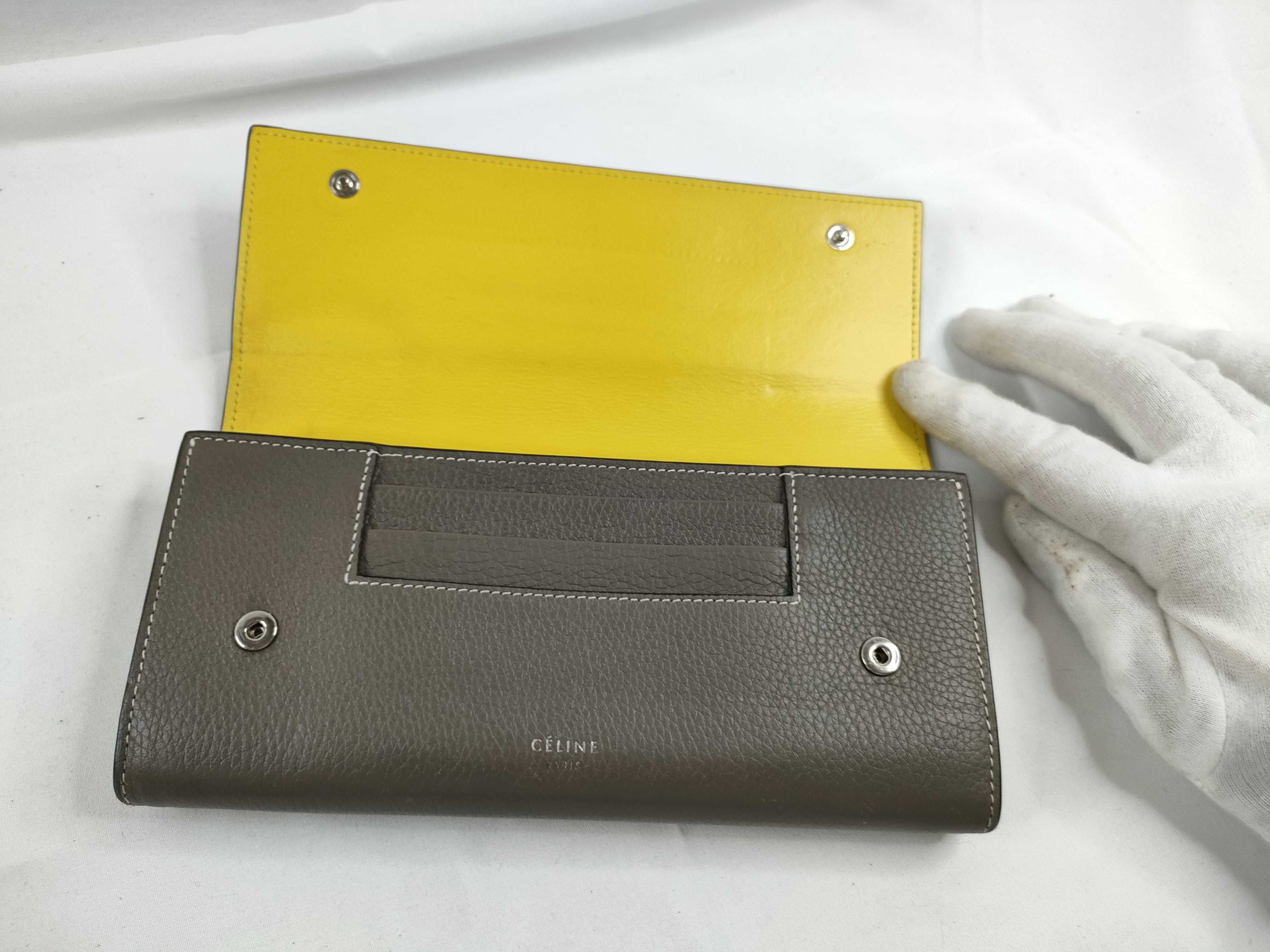 Leather Bi-fold Long Wallet with Double Snap Closure (Serial Number) — view 8