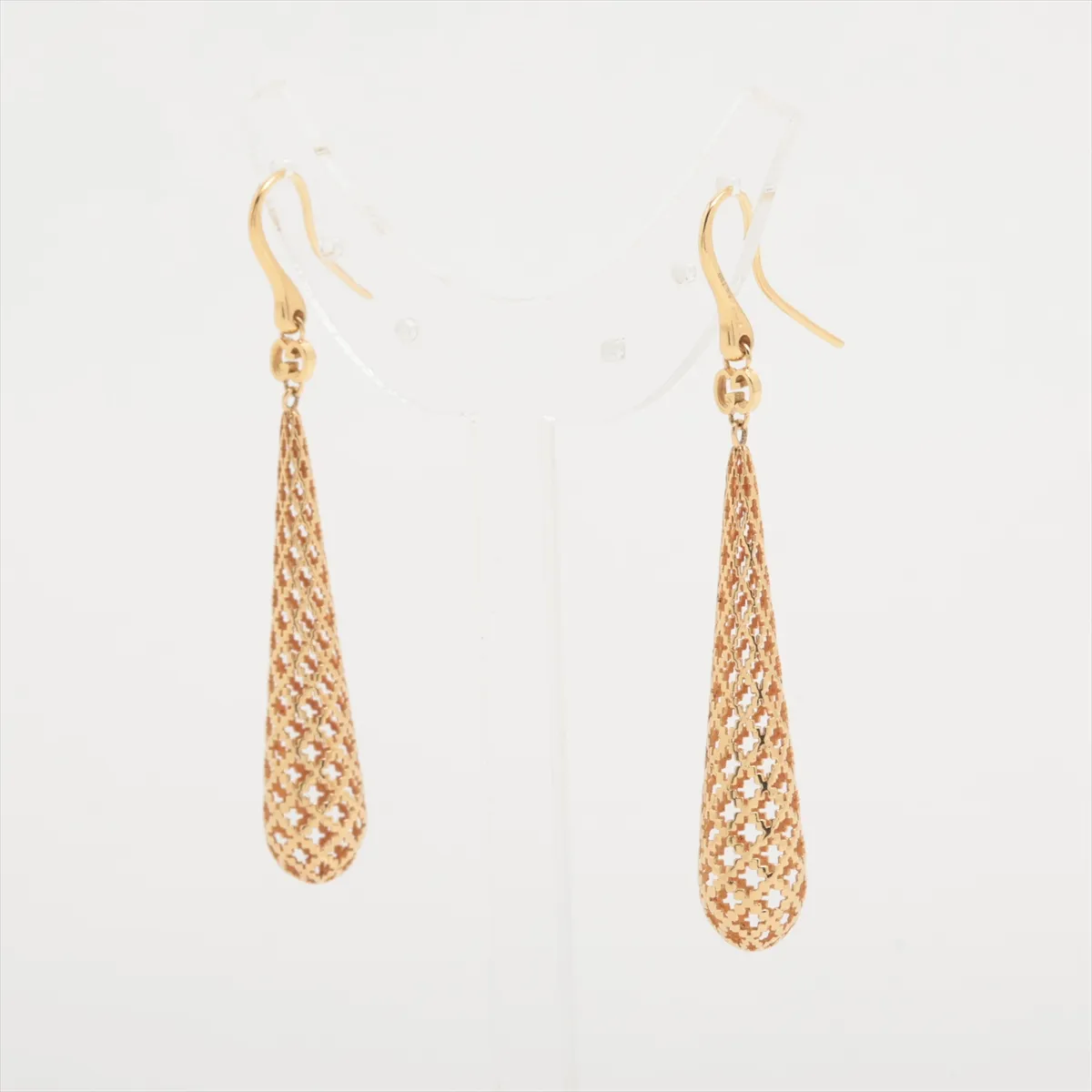 Diamantissima Earrings, 750 (Yellow Gold), 6.2g. Hook slightly bent, engraving faded.