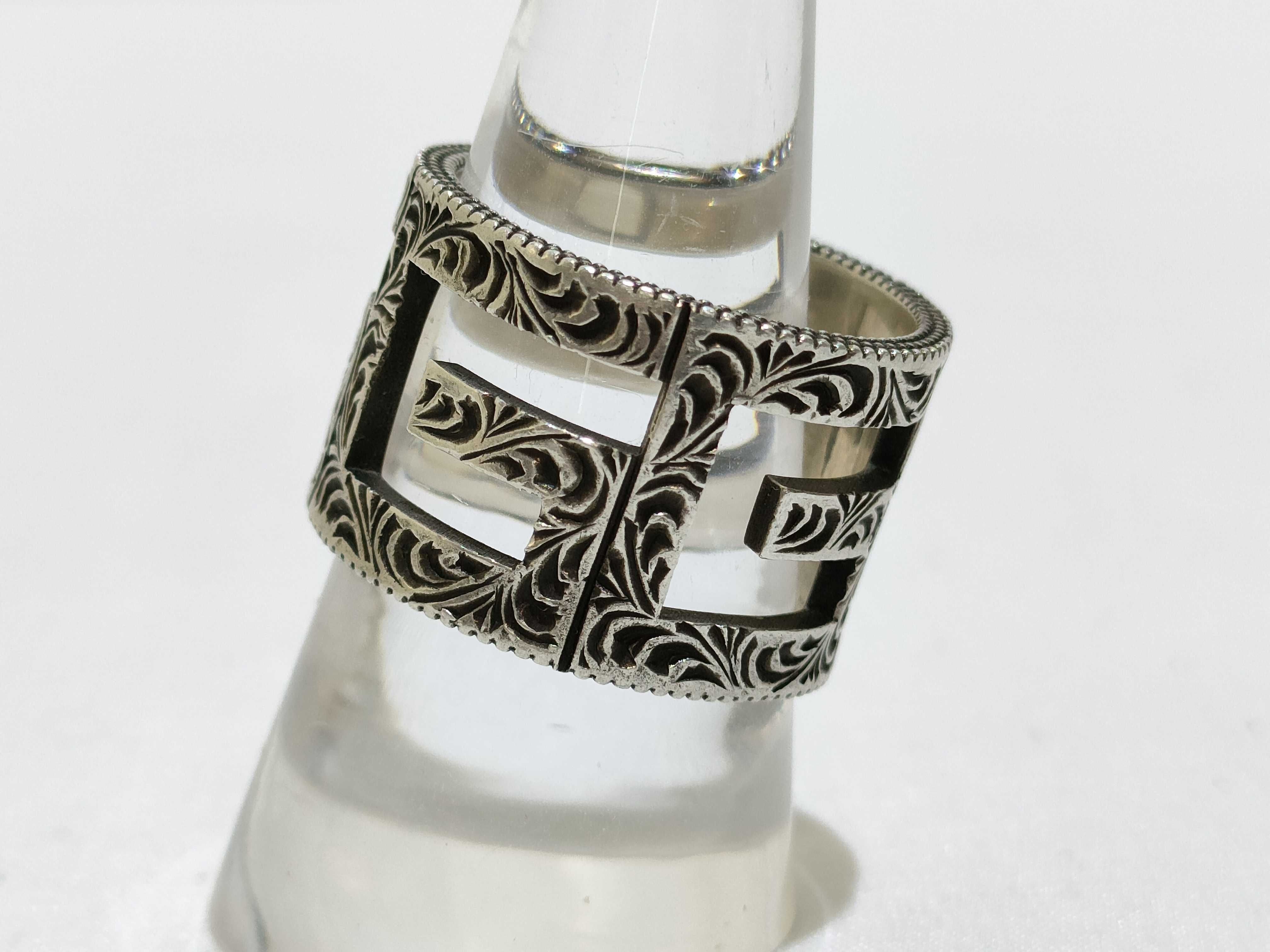 Silver Ring — view 2
