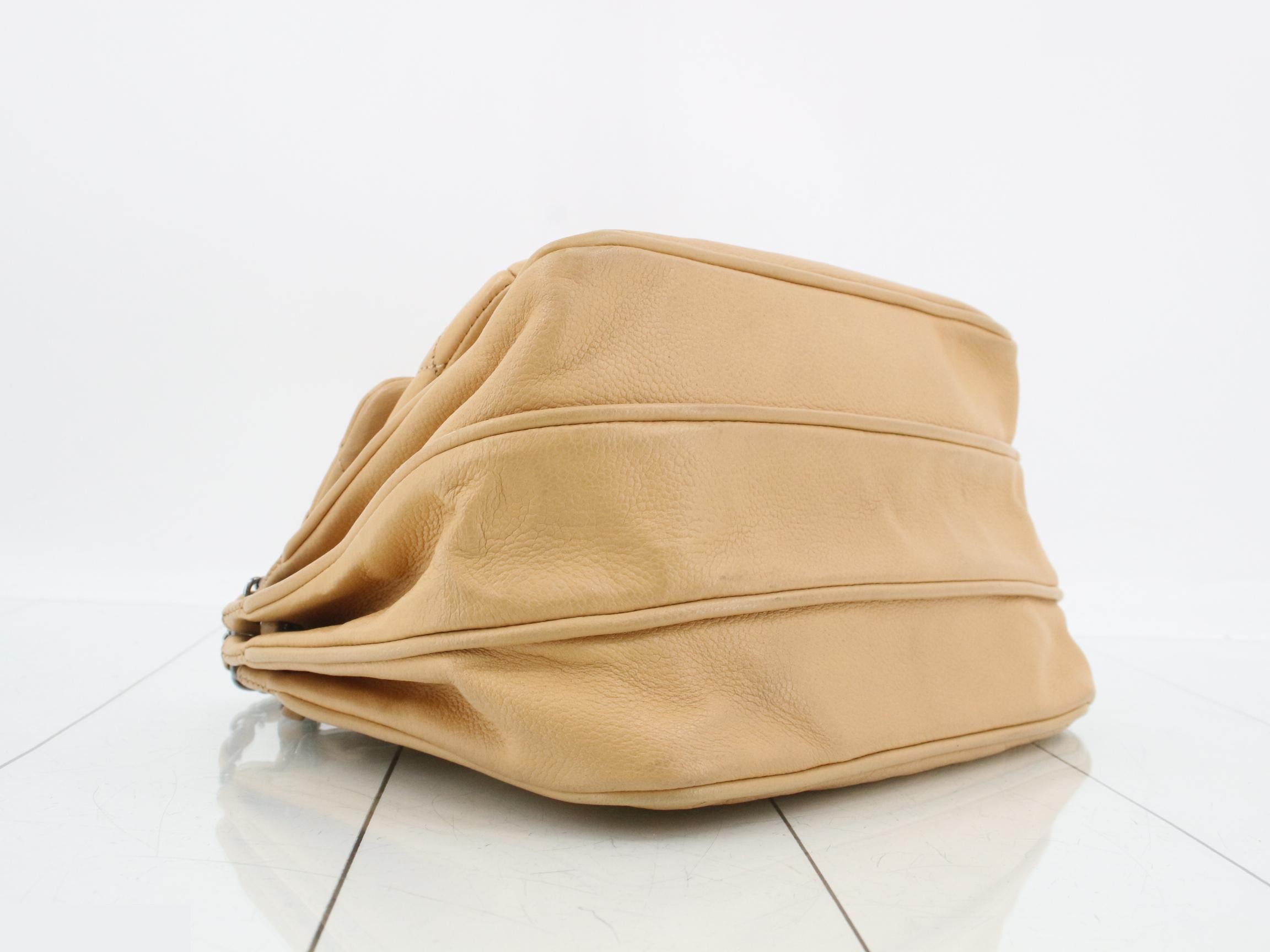 Caviar leather shoulder bag, 2.55 hardware, serial number 10s. — view 5