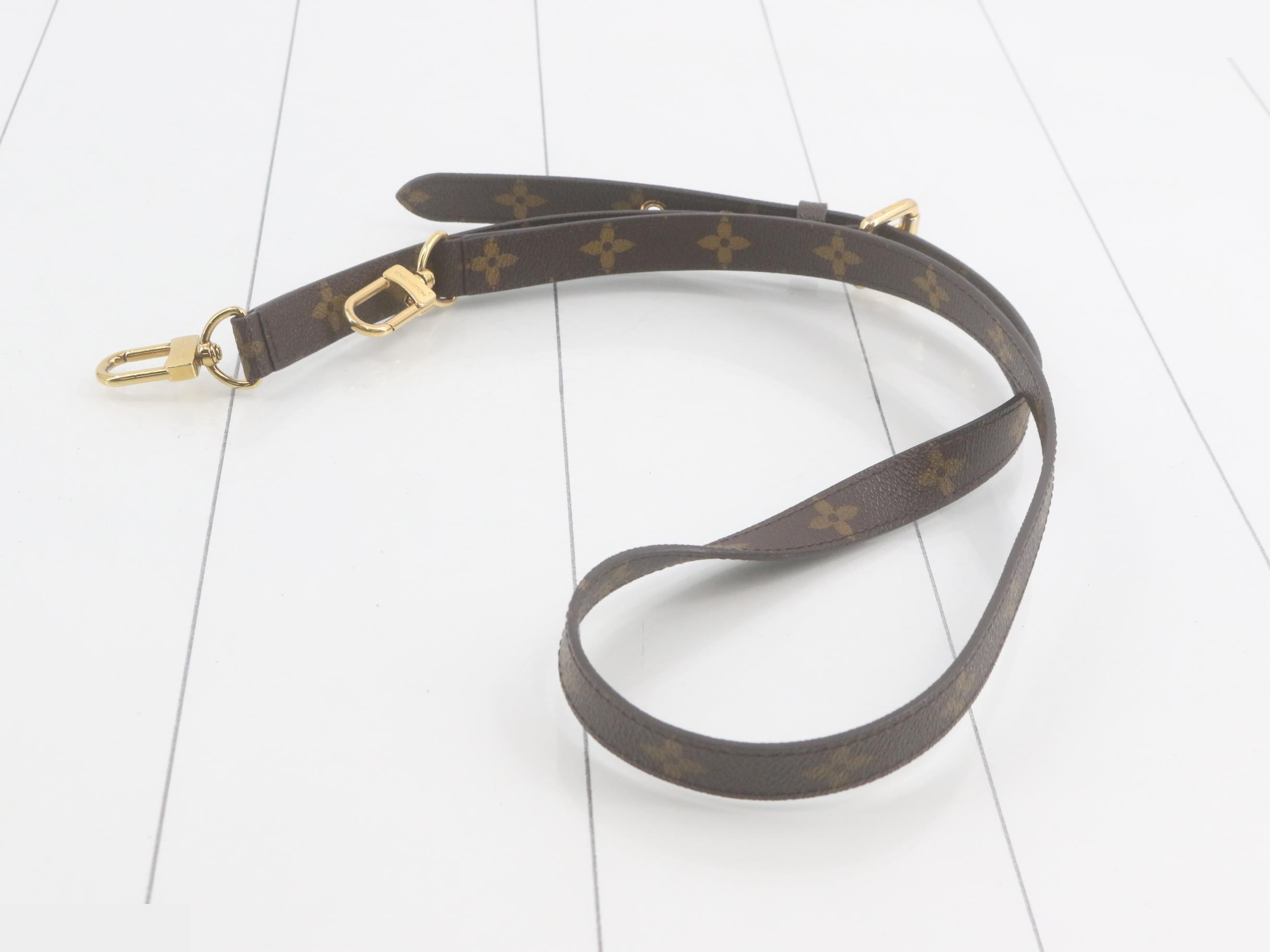 2-WAY Pochette Meteor Shoulder Bag — view 7