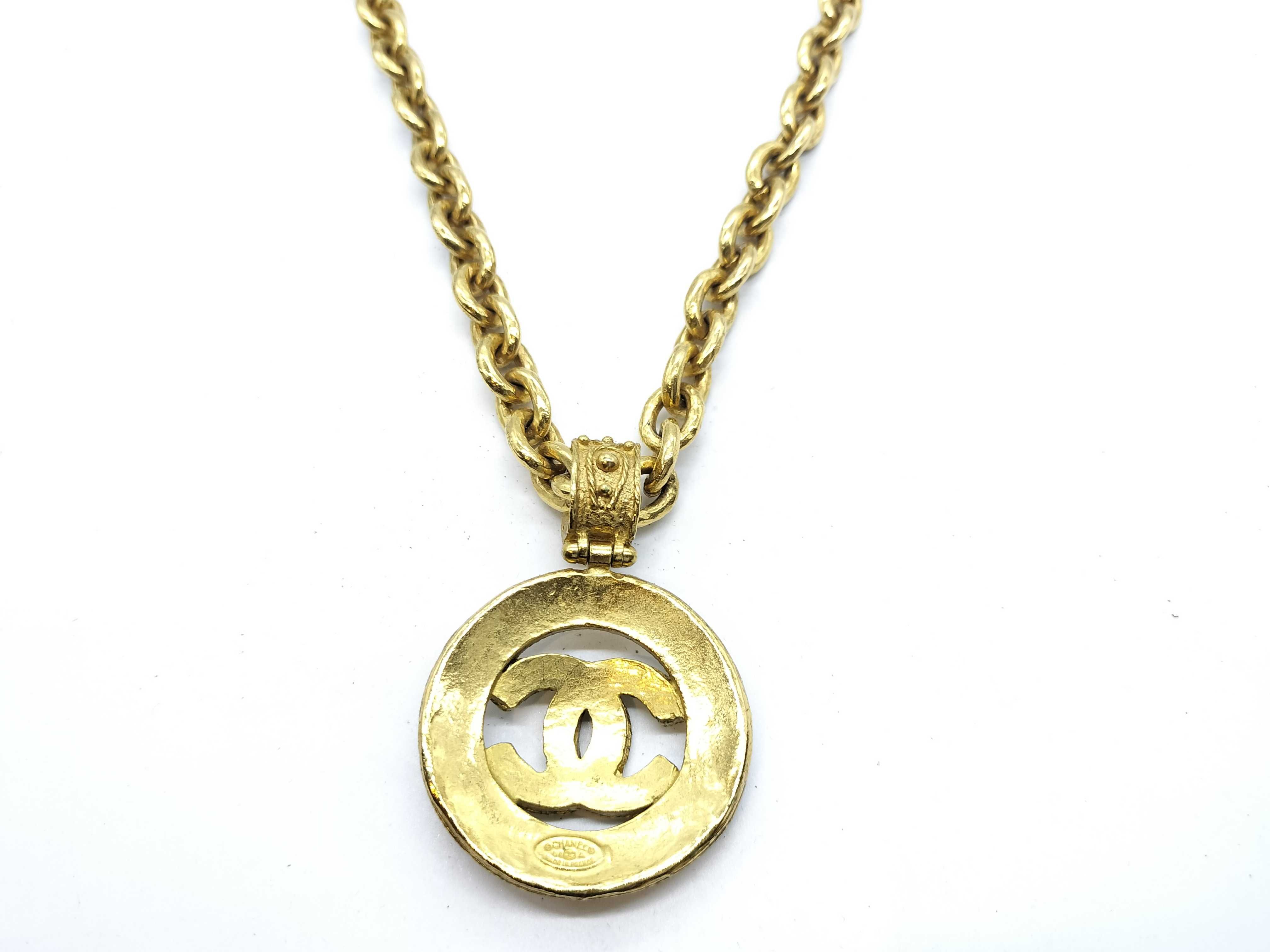 Vintage Coco Mark Round Pendant 94A Necklace — view 2