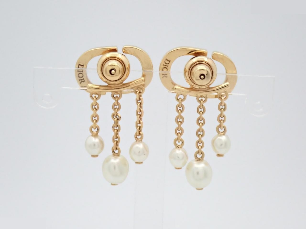 Gold earrings — view 2
