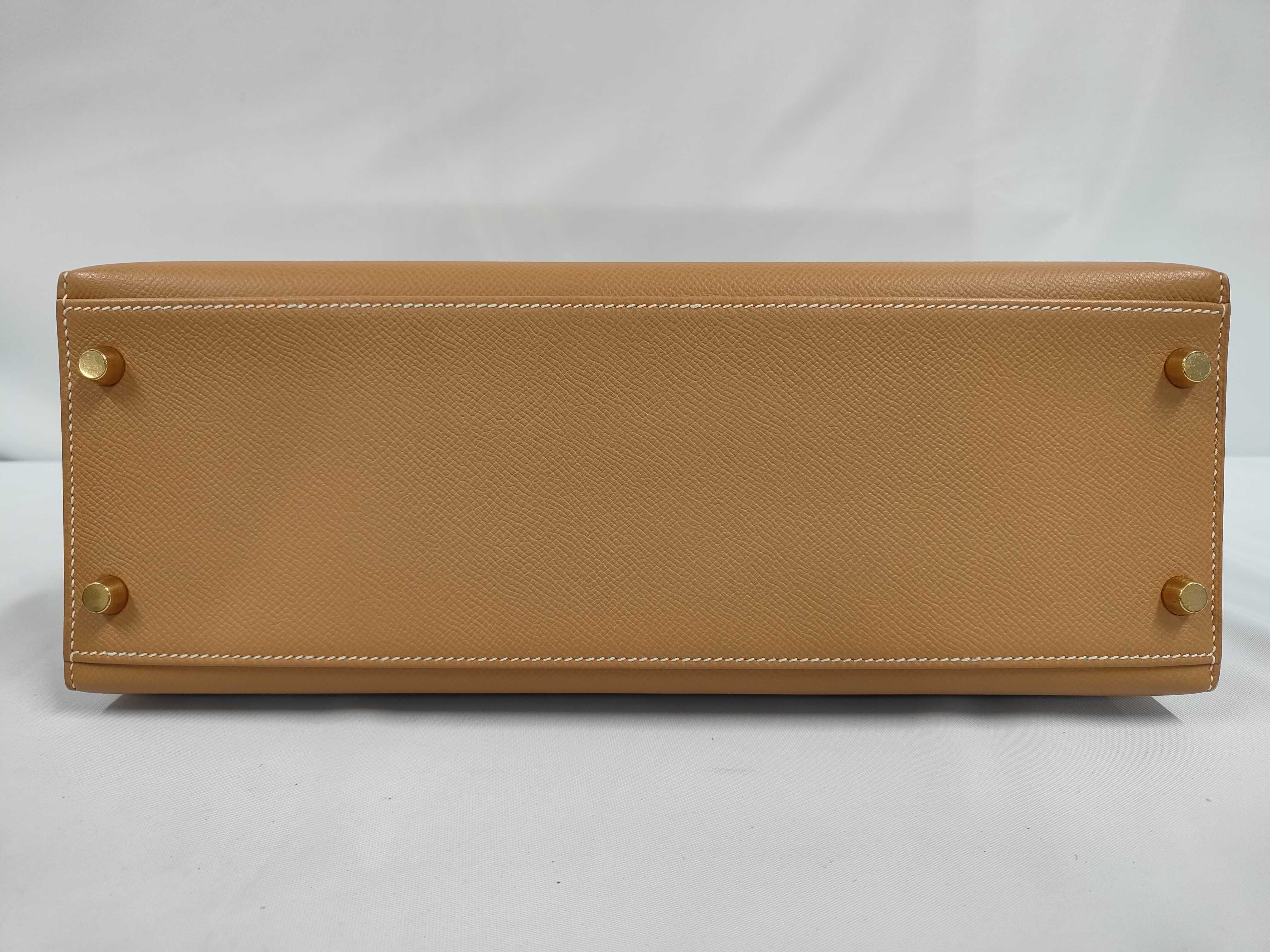 Kelly 32 Camel color Gold hardware C Handbag — view 3