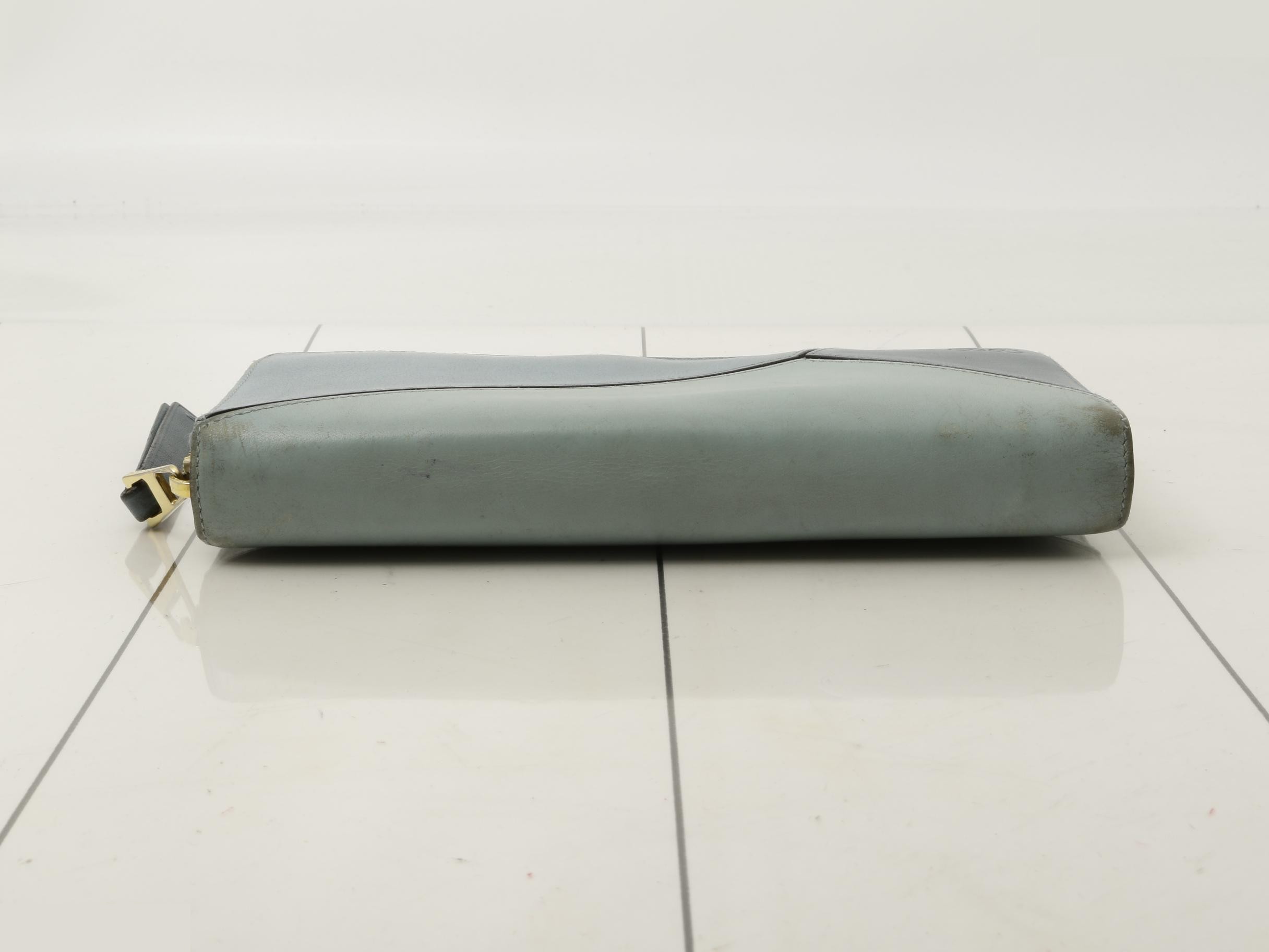 Other lines: Bags and Wallets — view 3