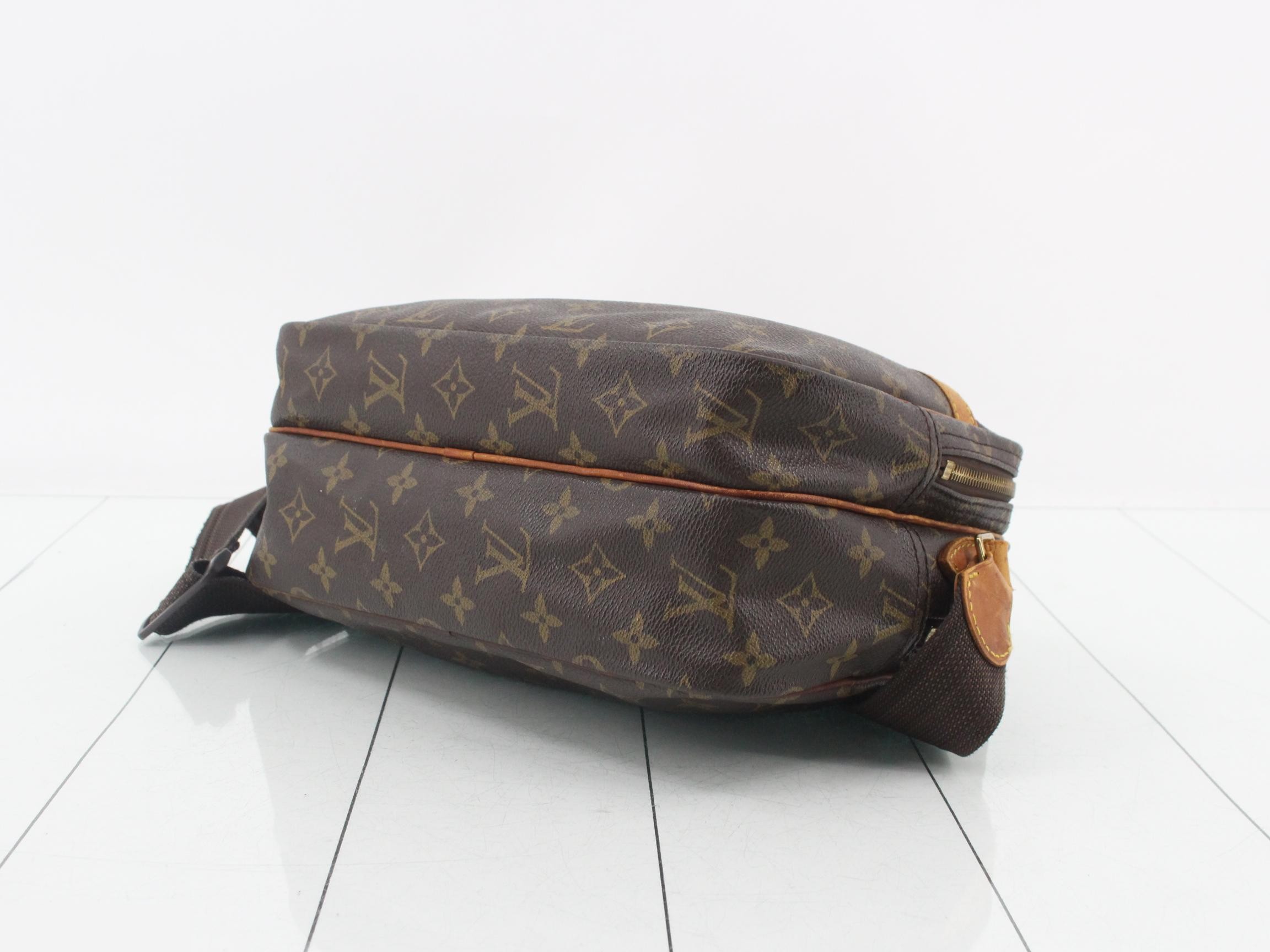 M45254 LV Monogram Reporter PM — view 6