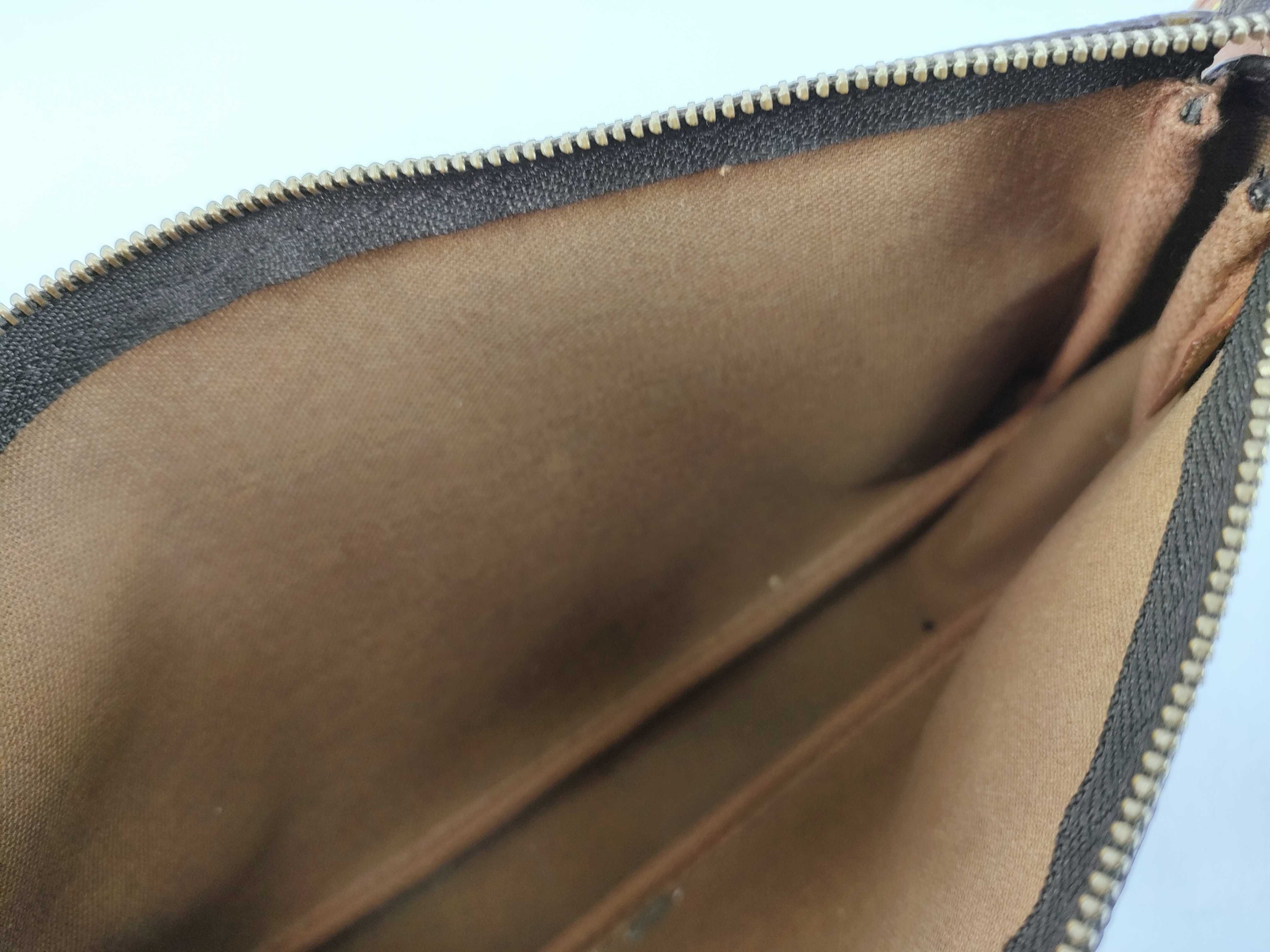 Monogram / Monogram / Pochette Accessoires (Old Model) — view 12