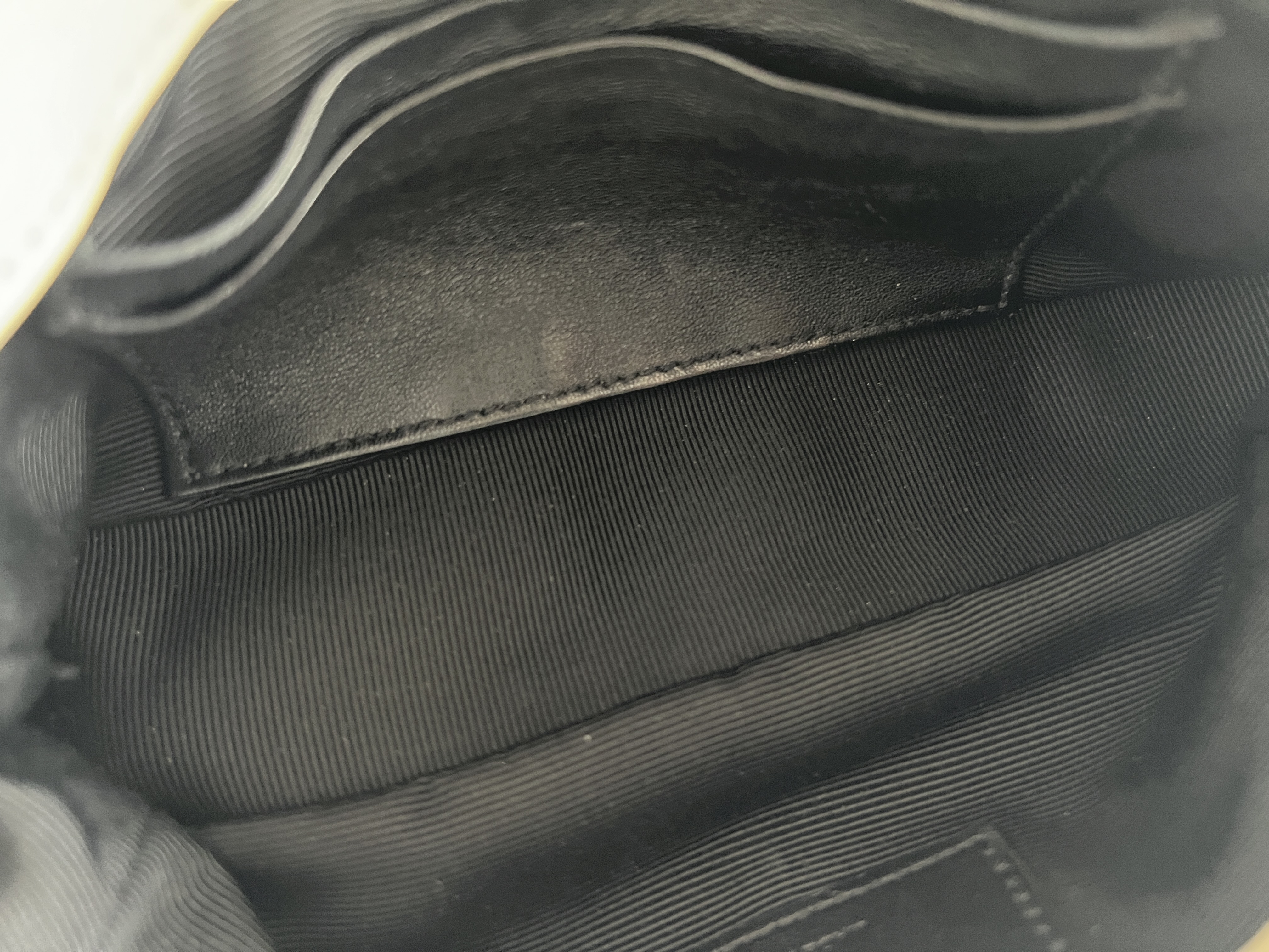 Chevron V-stitch quilted leather chain shoulder bag — view 6