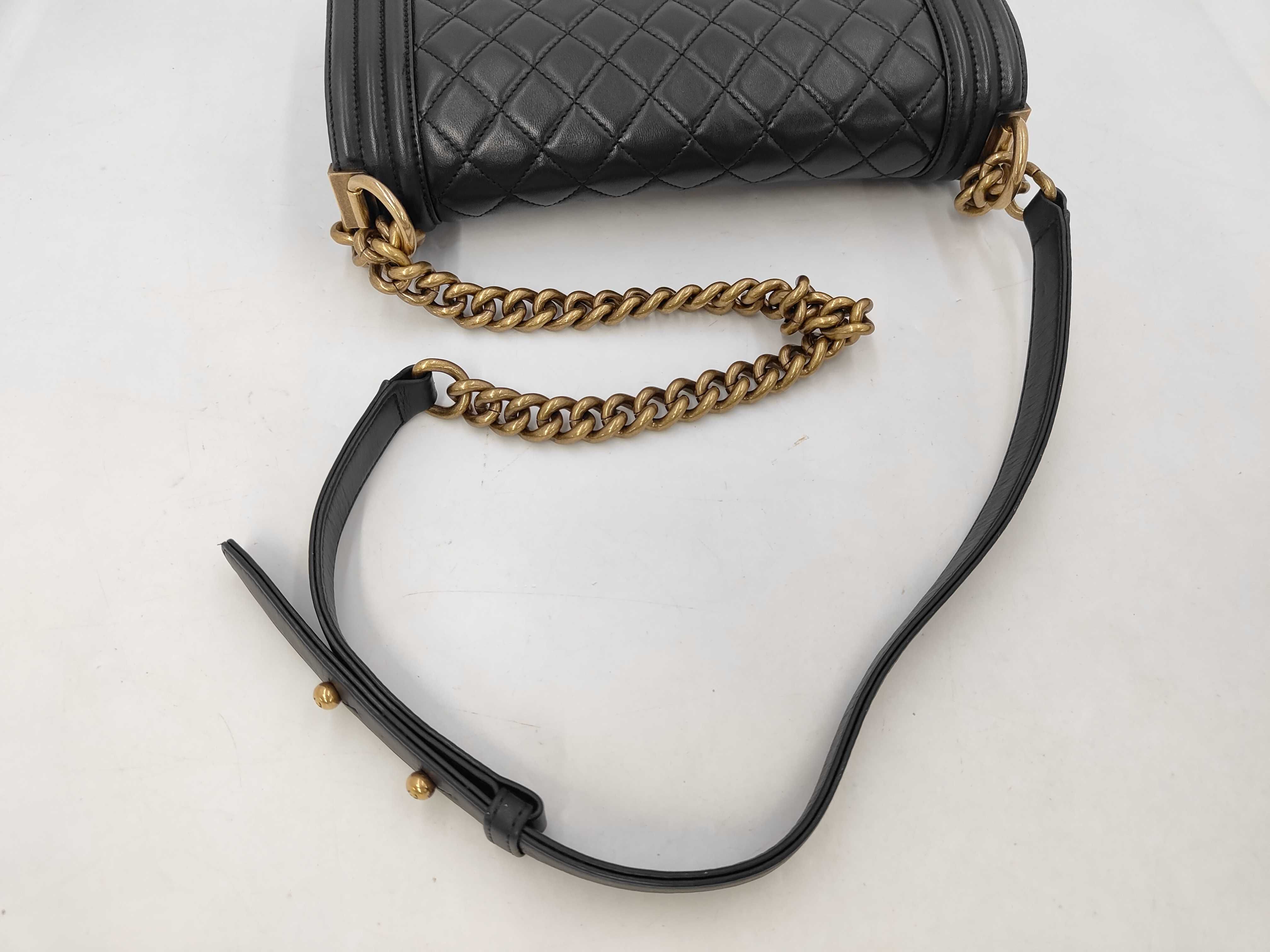 Boy Chanel Shoulder Bag — view 5