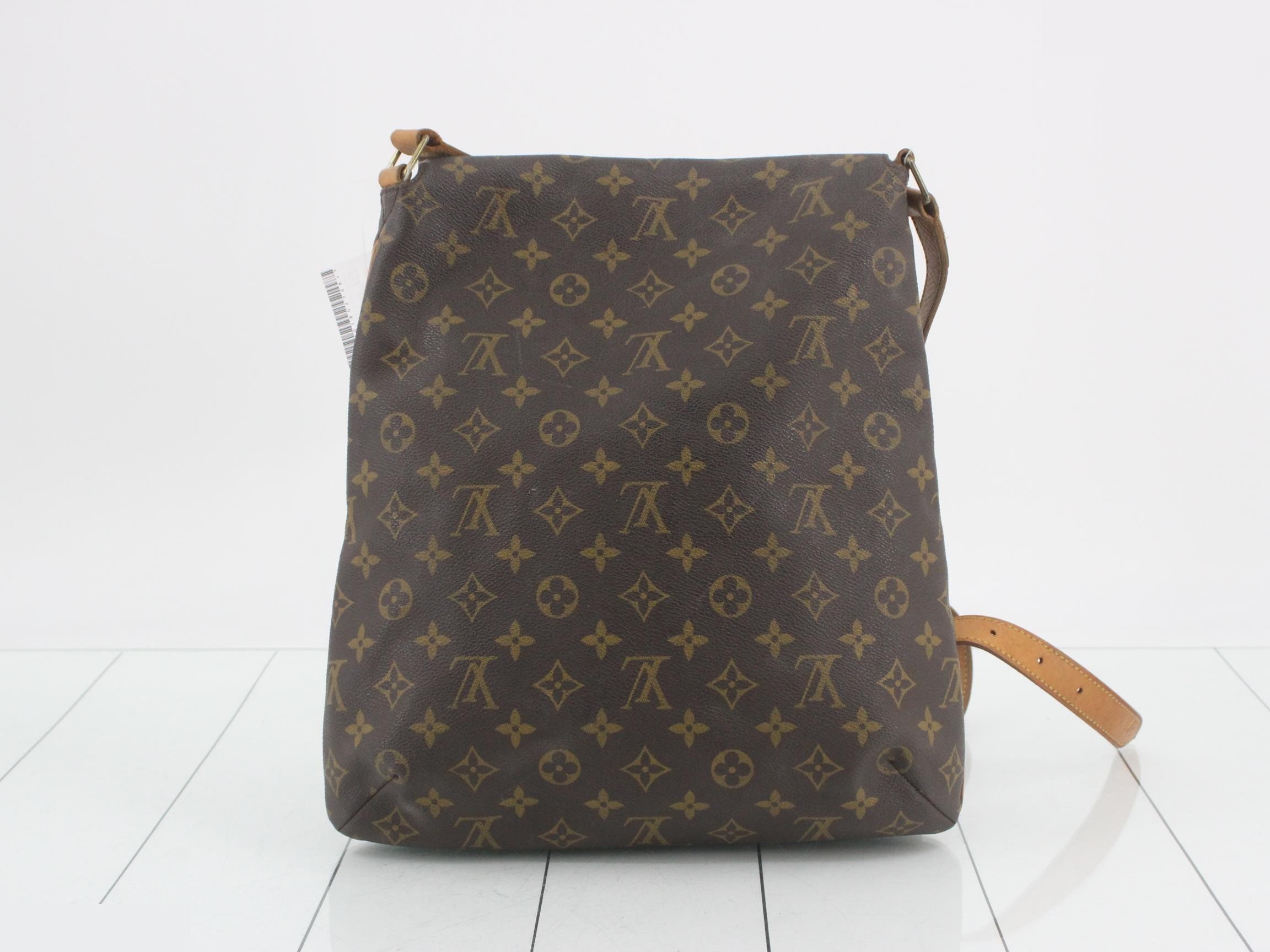 Musette — view 2