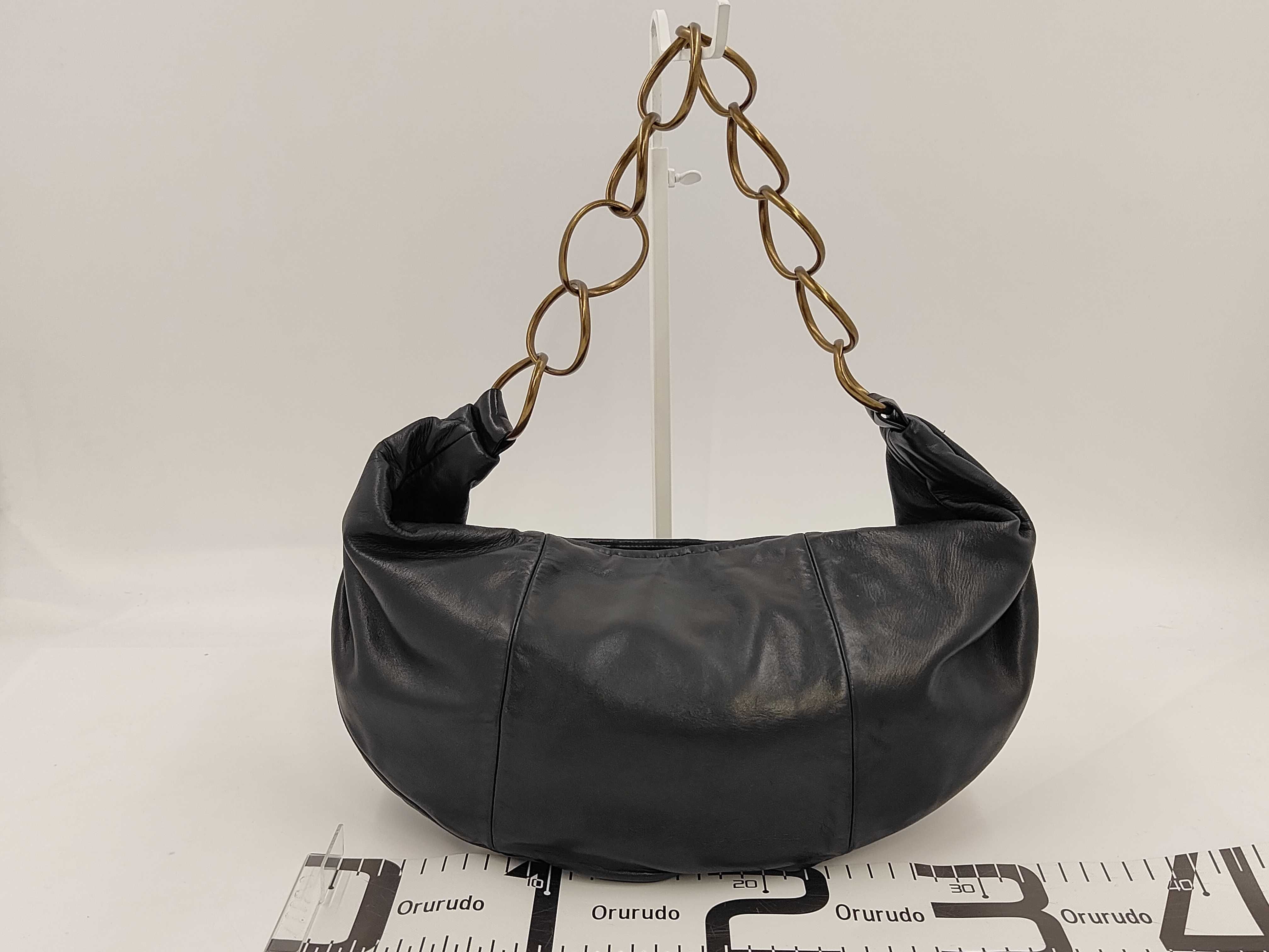 Ring Chain Hobo Bag 7886081 Black Leather Shoulder Bag — view 2