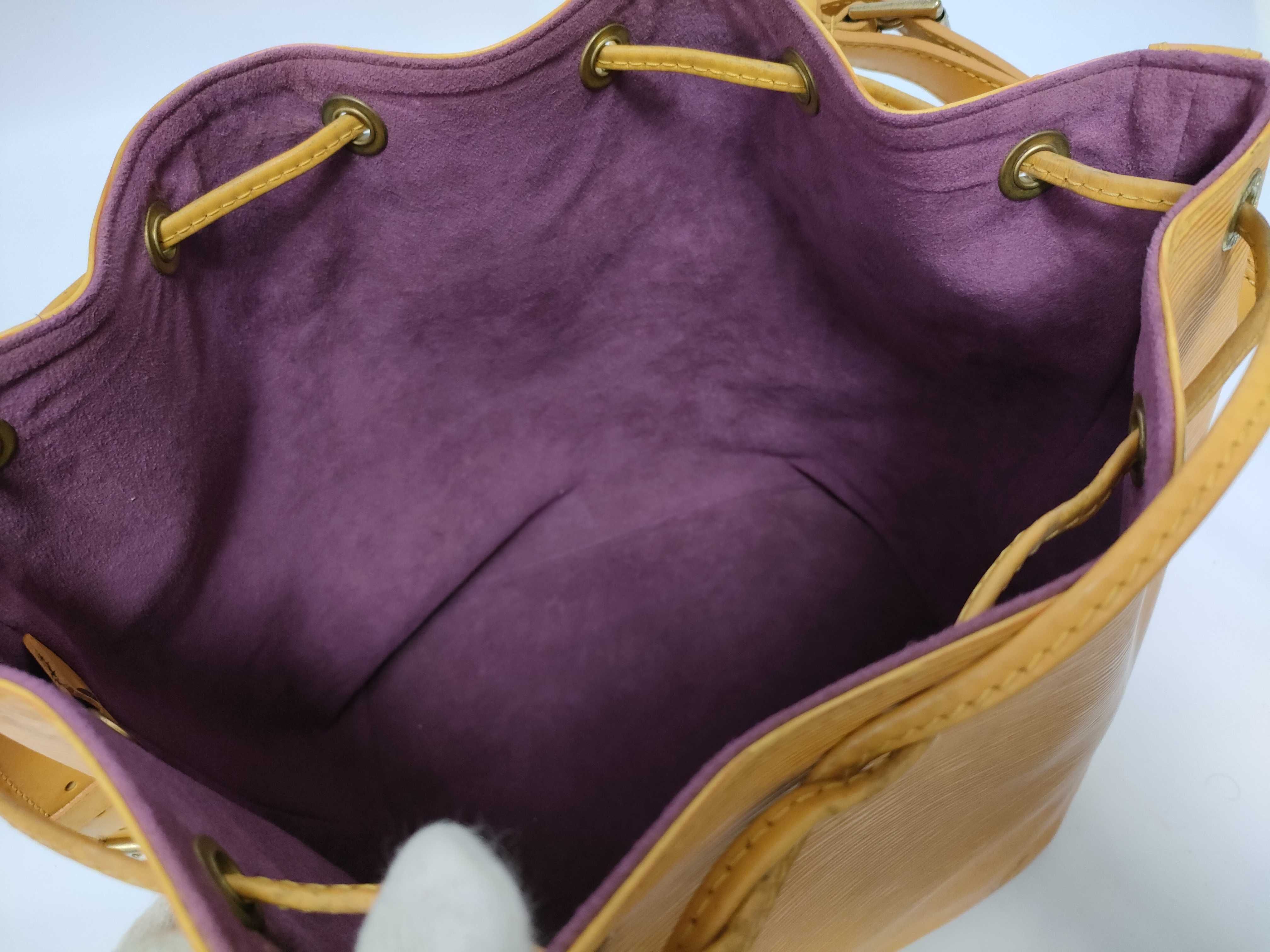 Epi Petit Noé M44109 AR0954 Yellow Shoulder Bag — view 7