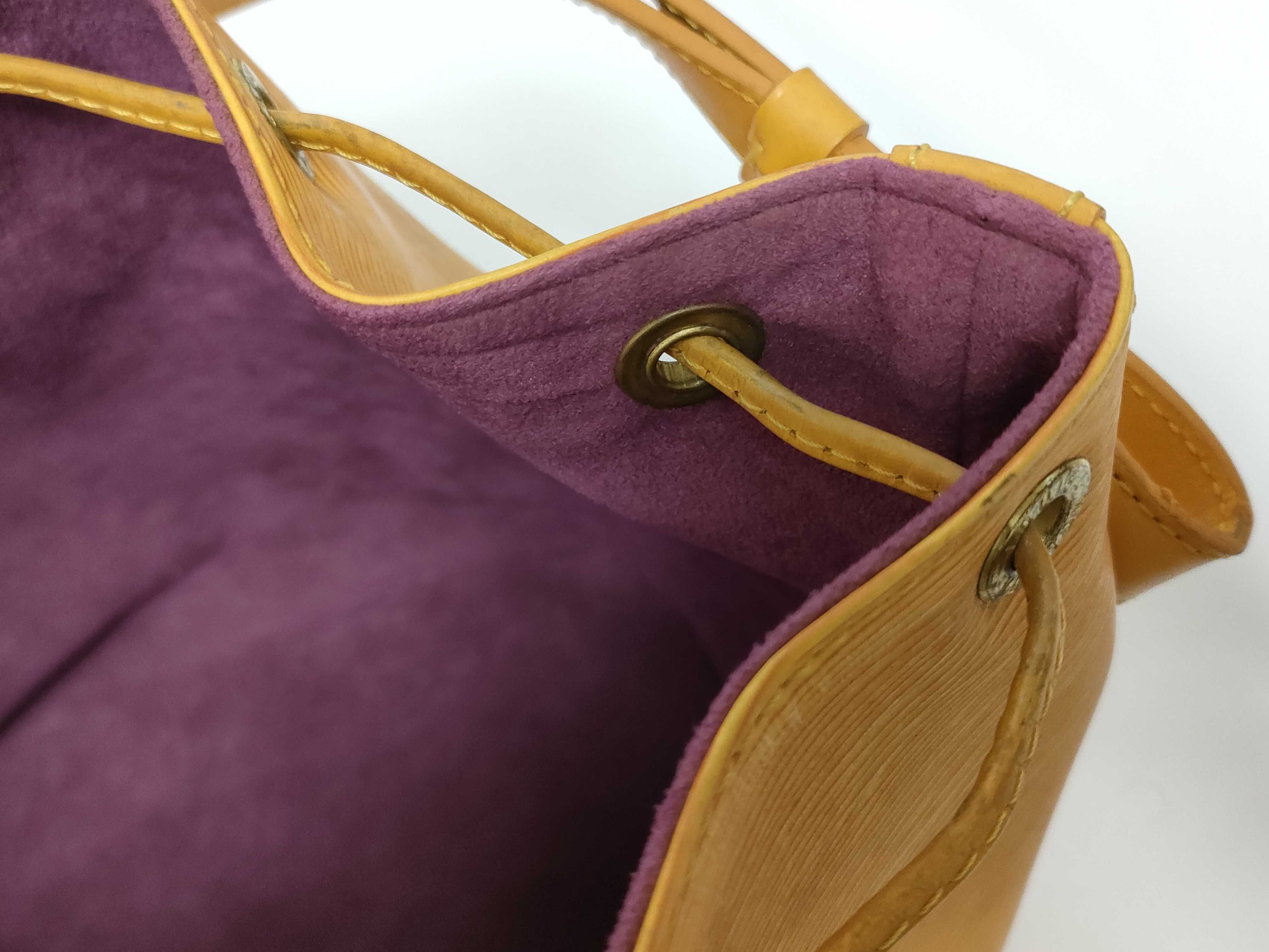 Epi Petit Noé M44109 AR0954 Yellow Shoulder Bag — view 8