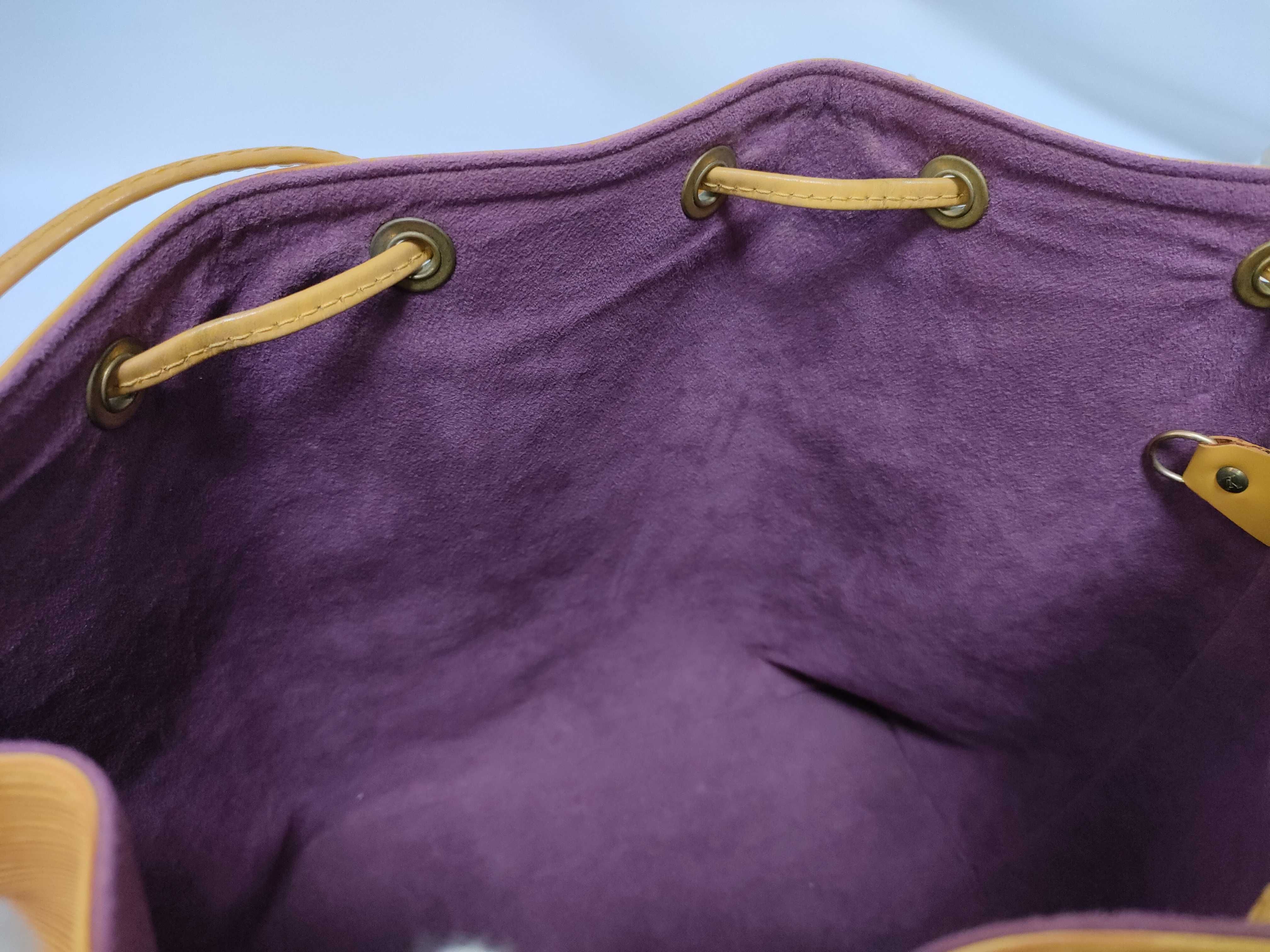 Epi Petit Noé M44109 AR0954 Yellow Shoulder Bag — view 9
