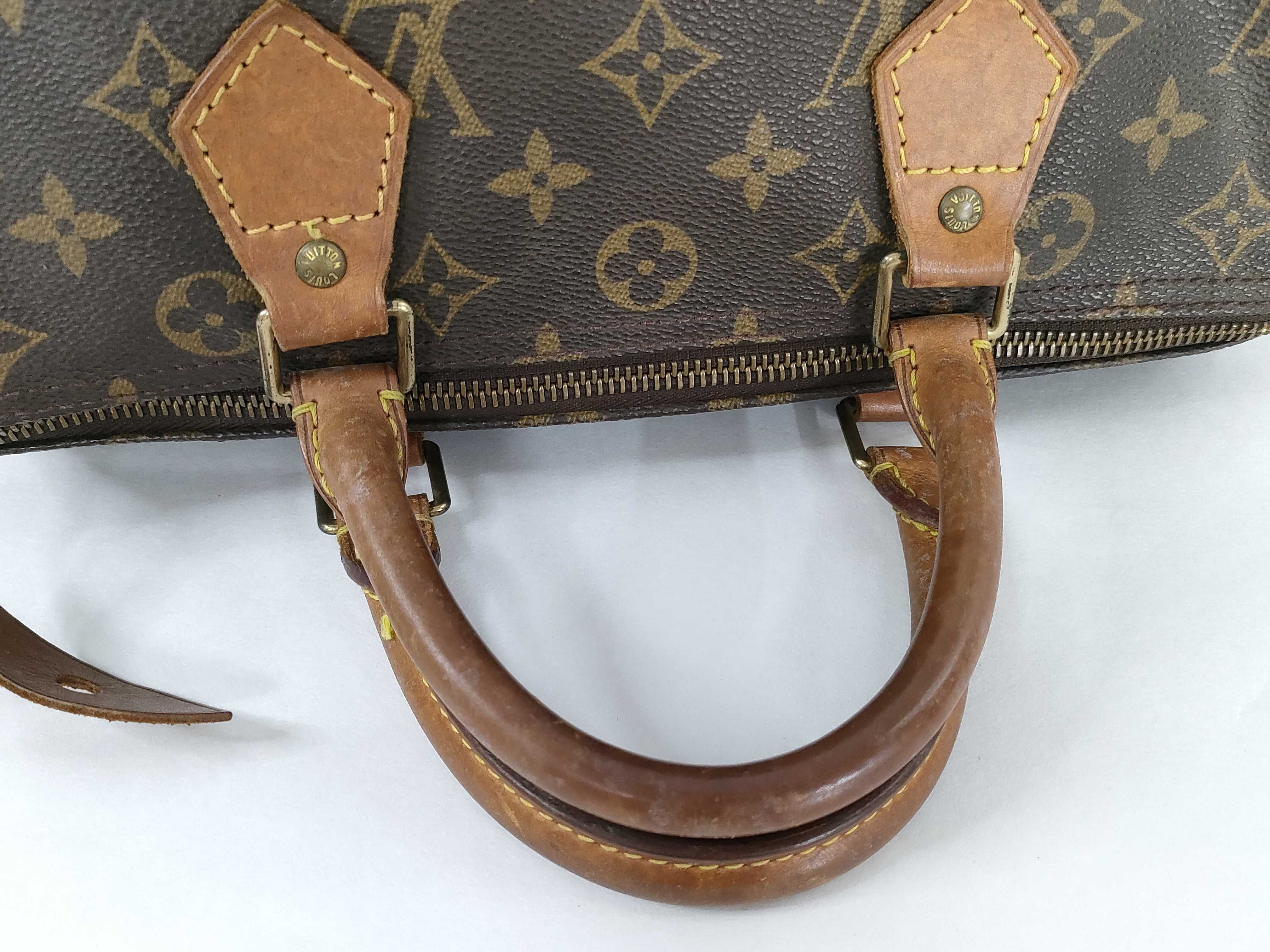 Monogram Louis Vuitton Speedy Handbag — view 3
