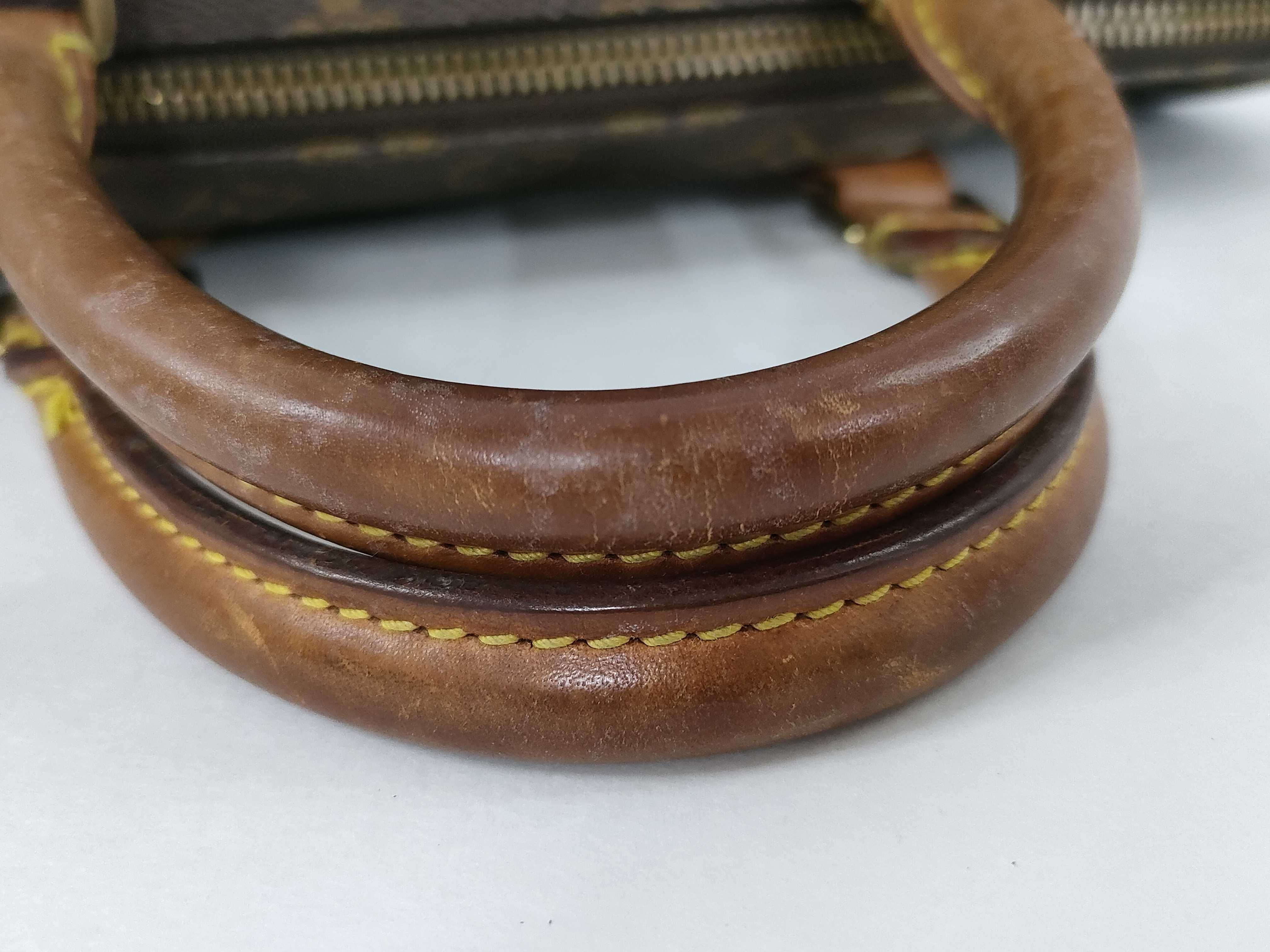 Monogram Louis Vuitton Speedy Handbag — view 4