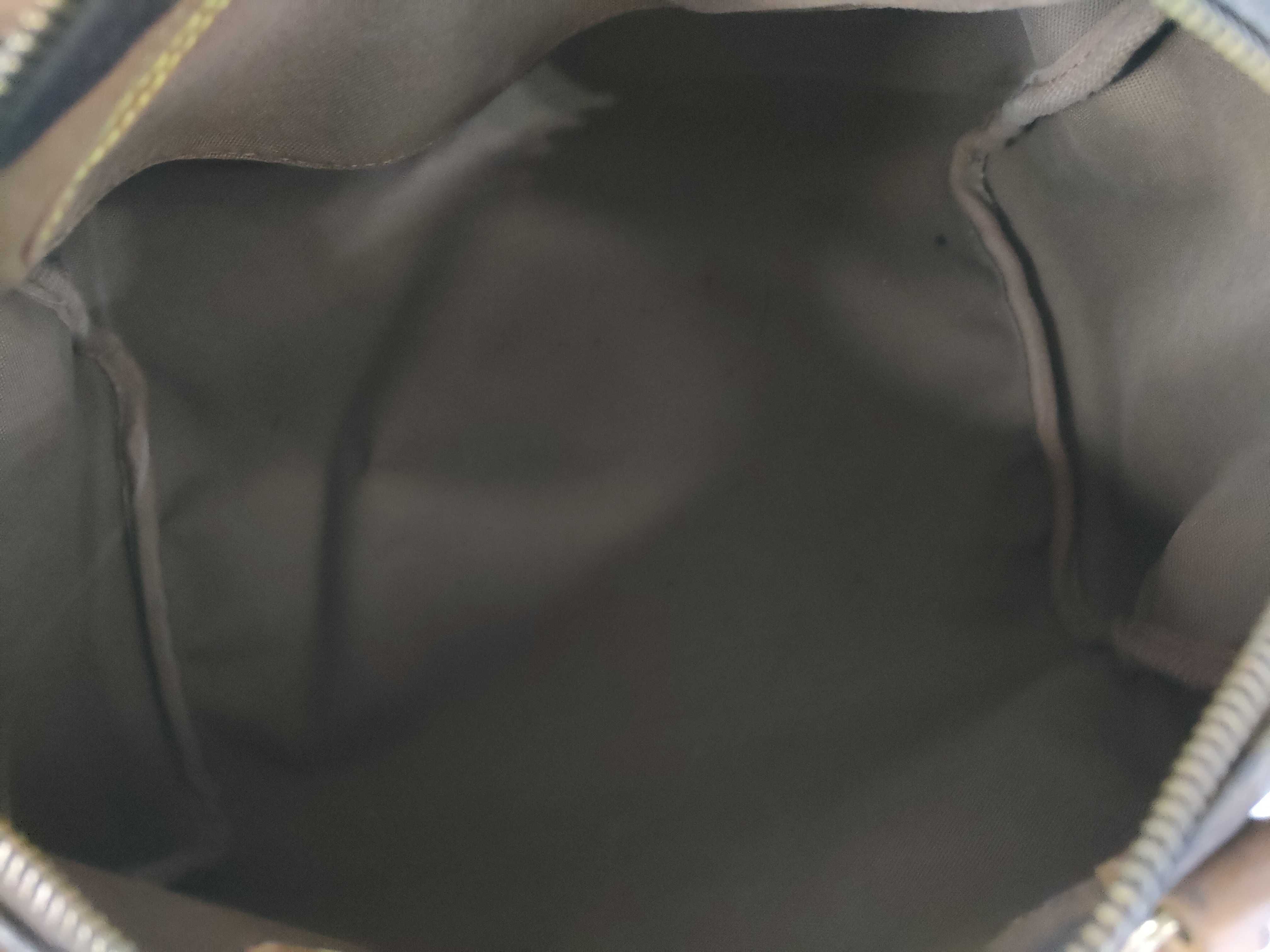 Monogram Louis Vuitton Speedy Handbag — view 9