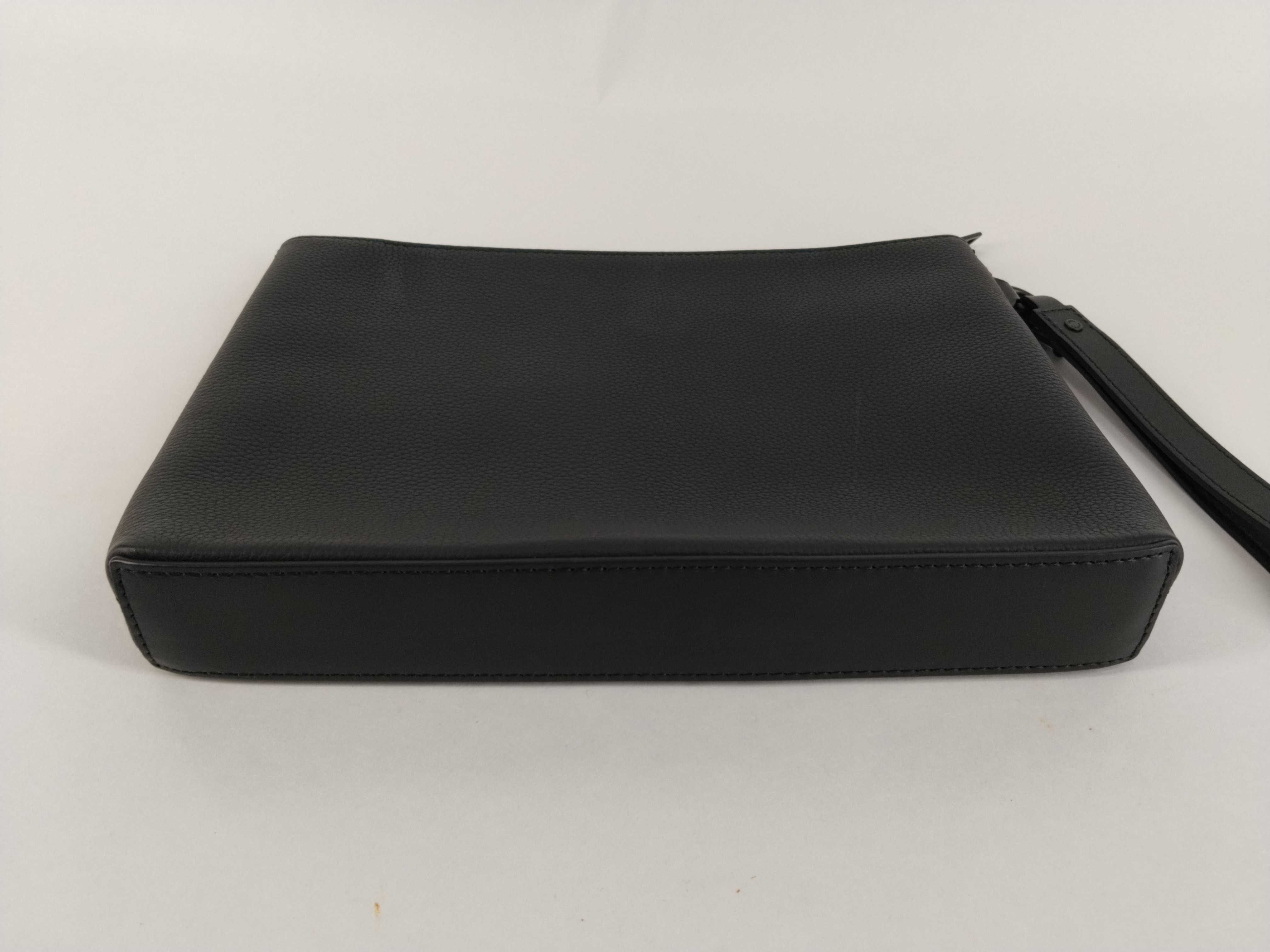 Takeoff Pouch Aerogram Noir Second Bag M69837 Accessories: Dust bag Second bag — view 7