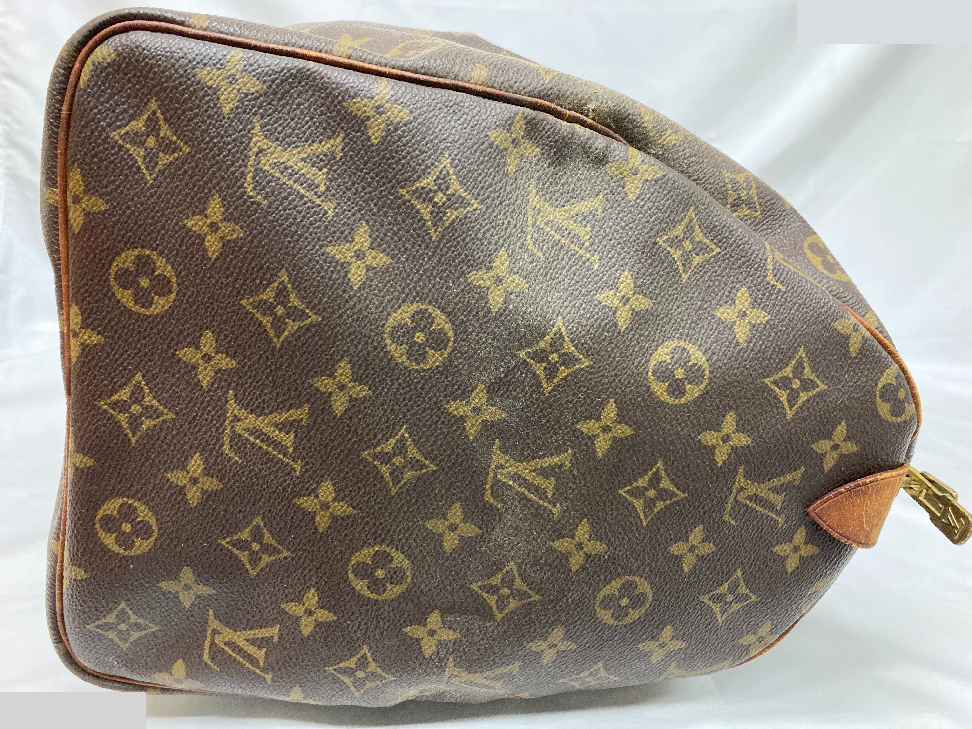 Keepall 50 — view 3
