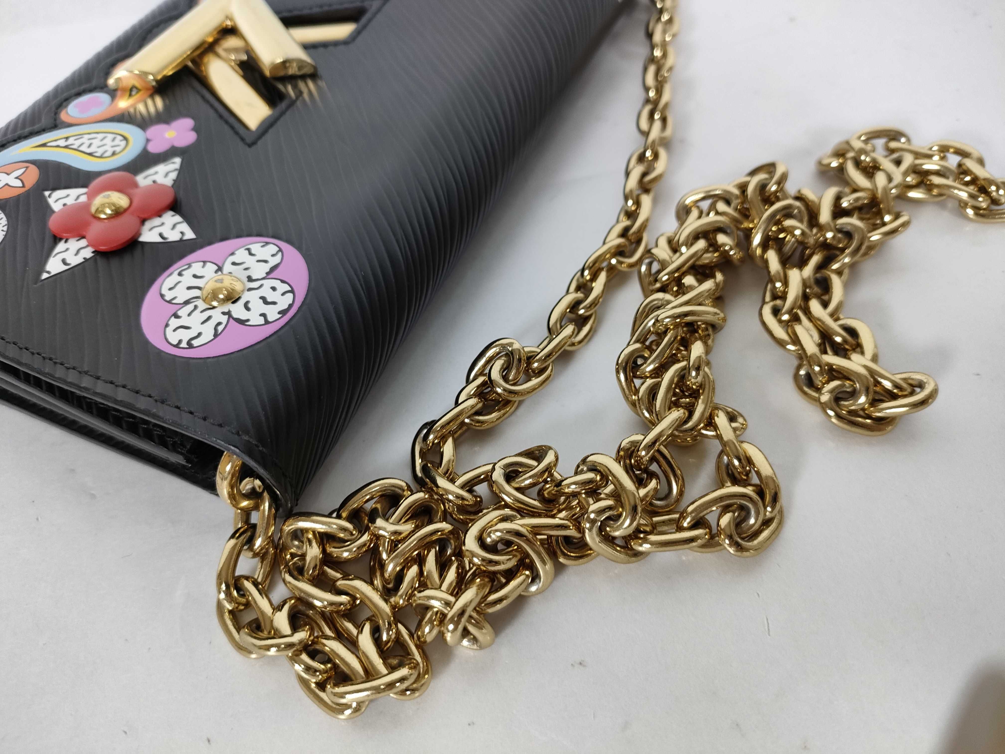 Epi LV Epi Chain Shoulder Bag — view 4