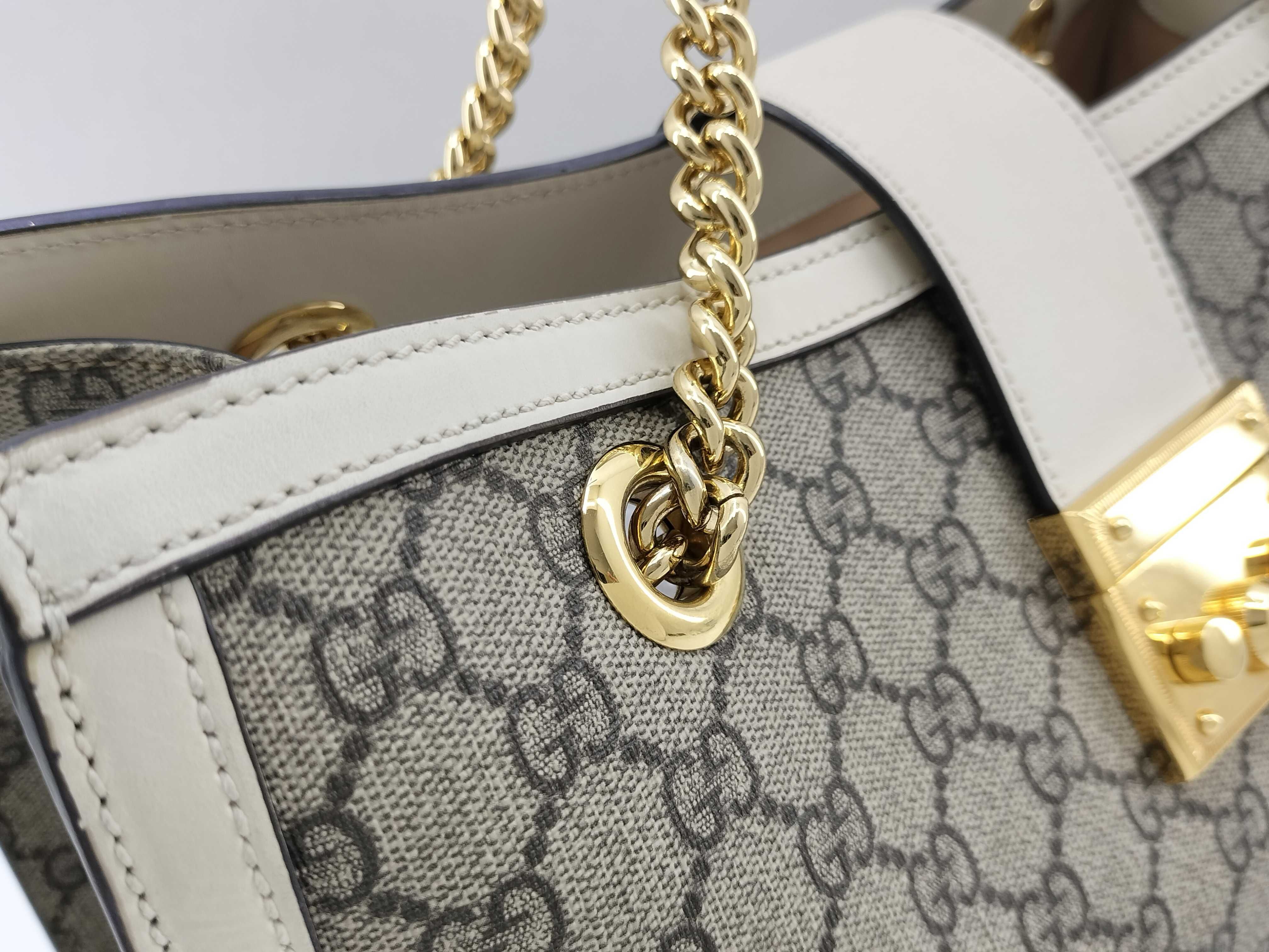 GG Supreme Padlock Chain Tote Bag GG Supreme 479197 Shoulder Bag Z11467 Shoulder Bag — view 3