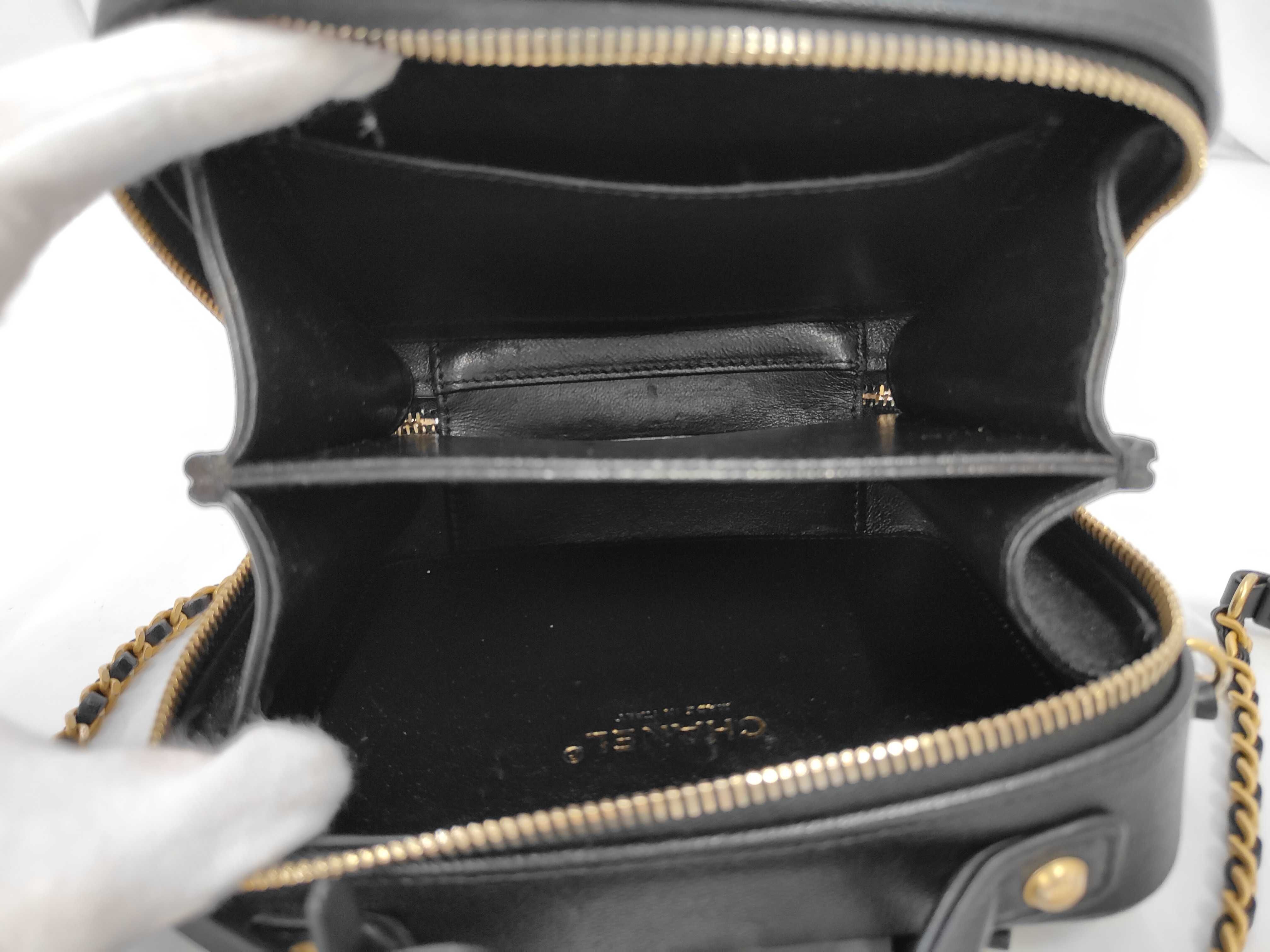 CC Filigree Vanity Bag Shoulder Bag — view 9