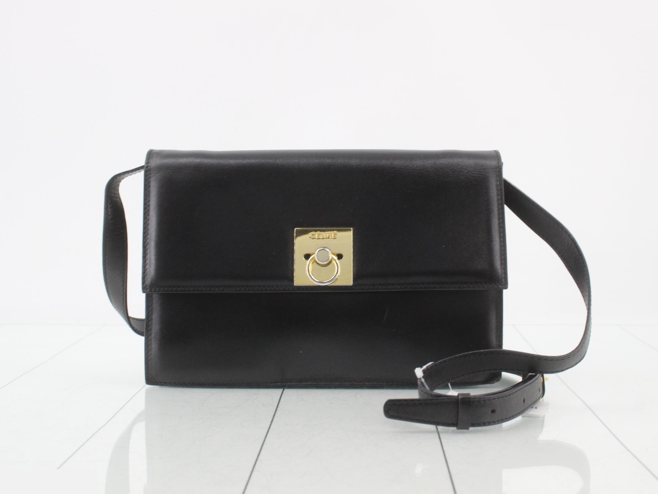 Leather shoulder bag