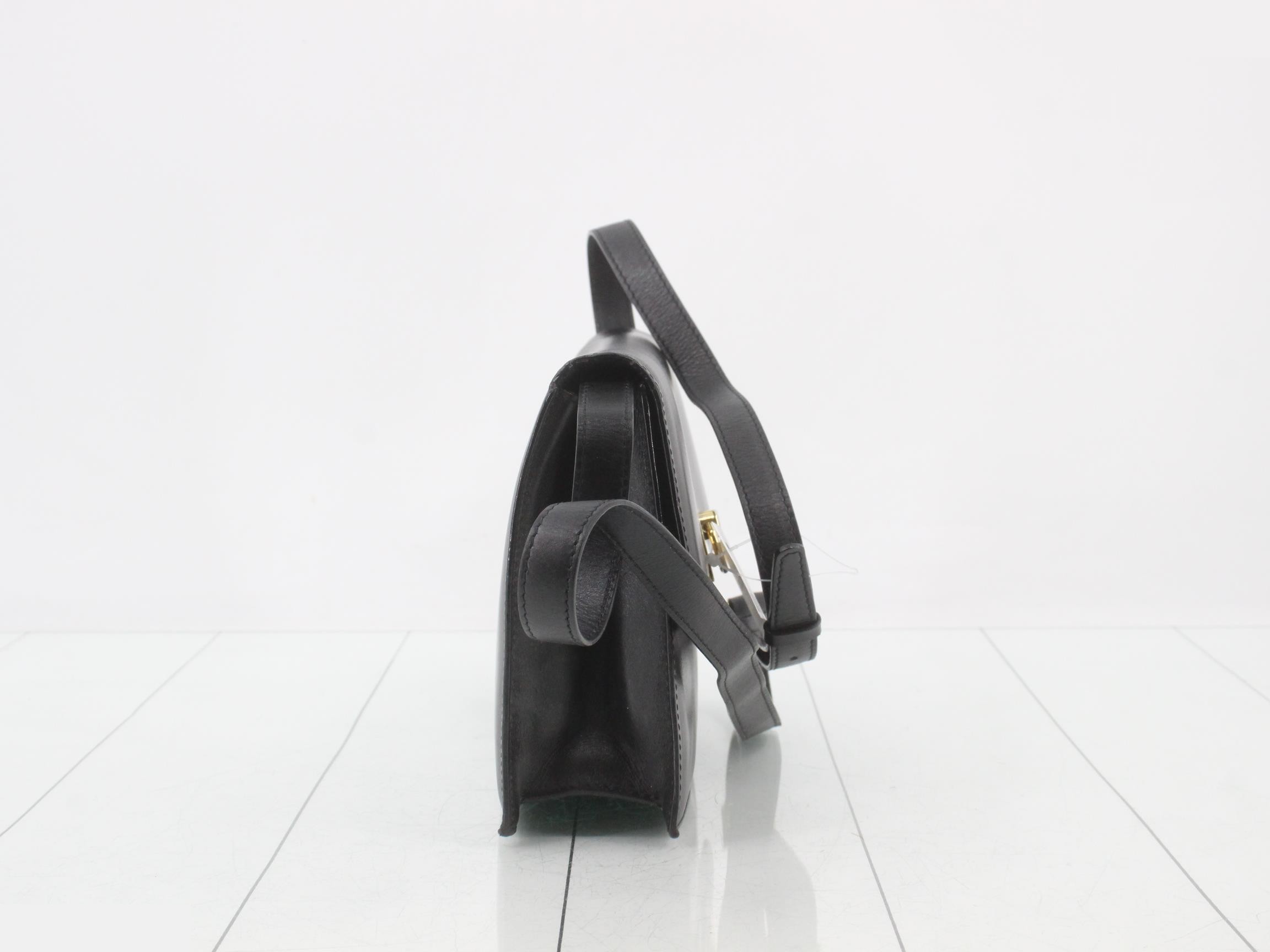 Leather shoulder bag — view 4